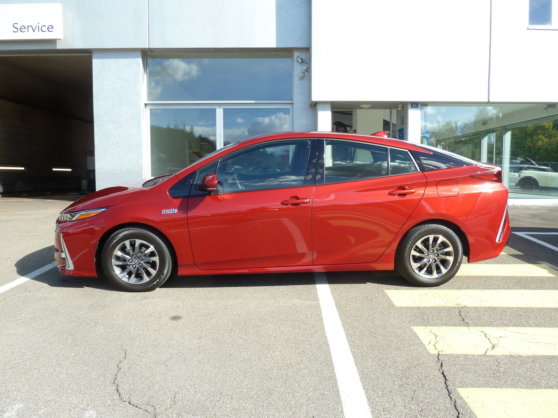 TOYOTA Prius 1.8 VVT-i Plug-in Hybrid Premium-image-6