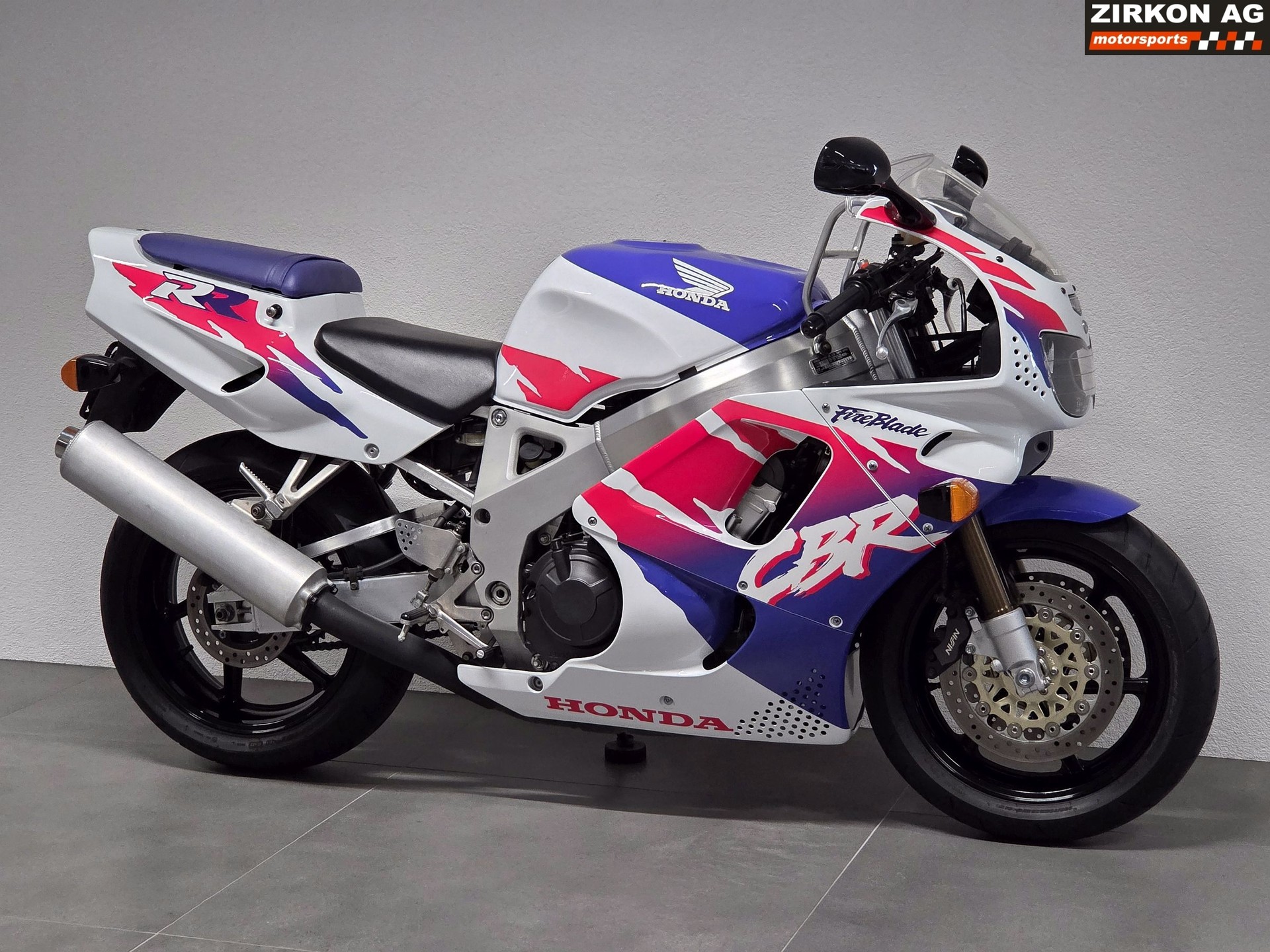 HONDA CBR 900 RR R/S Fireblade-image-1