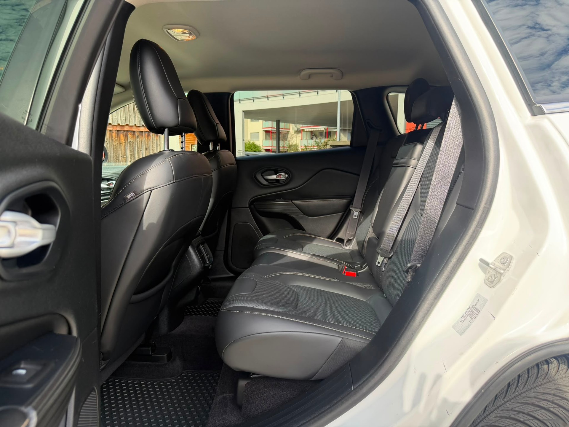 JEEP Cherokee 2.2TD Limited AWD 9ATX-image-6