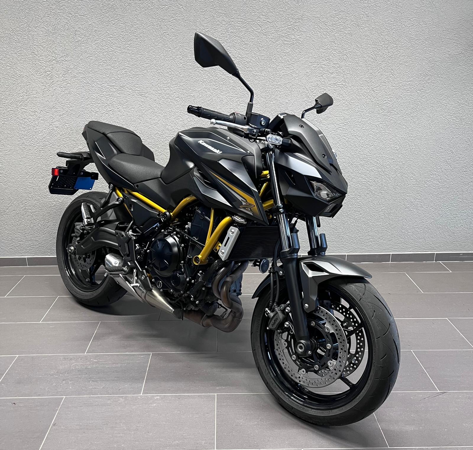 KAWASAKI Z 650 S (35kW)-image-0