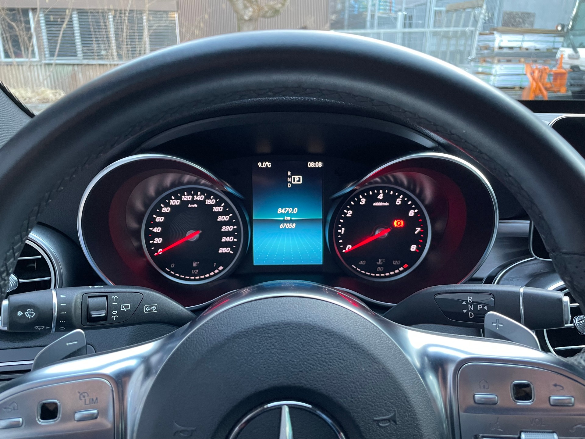 MERCEDES-BENZ C 300 AMG Line-image-9