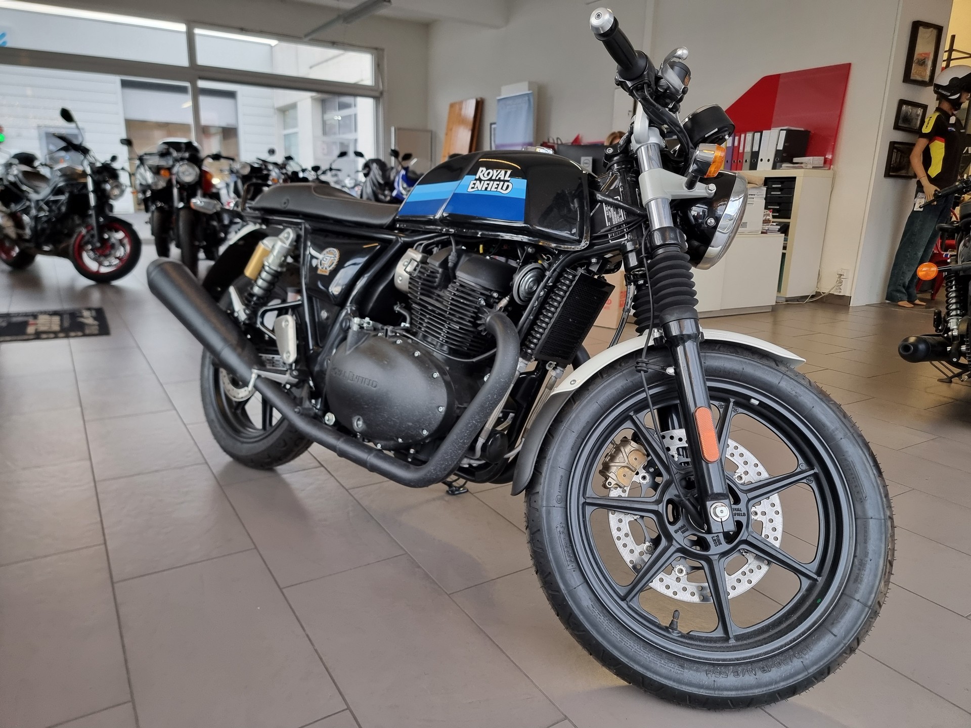ROYAL ENFIELD Continental GT 650 Standard-image-2