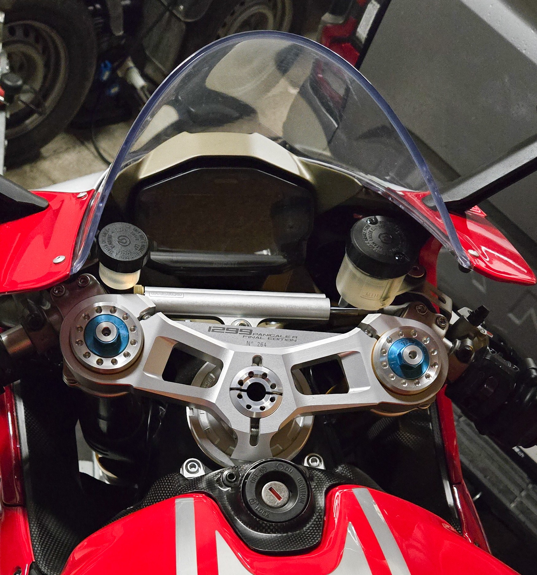 DUCATI Panigale 1299 R Final Edition ABS-image-4