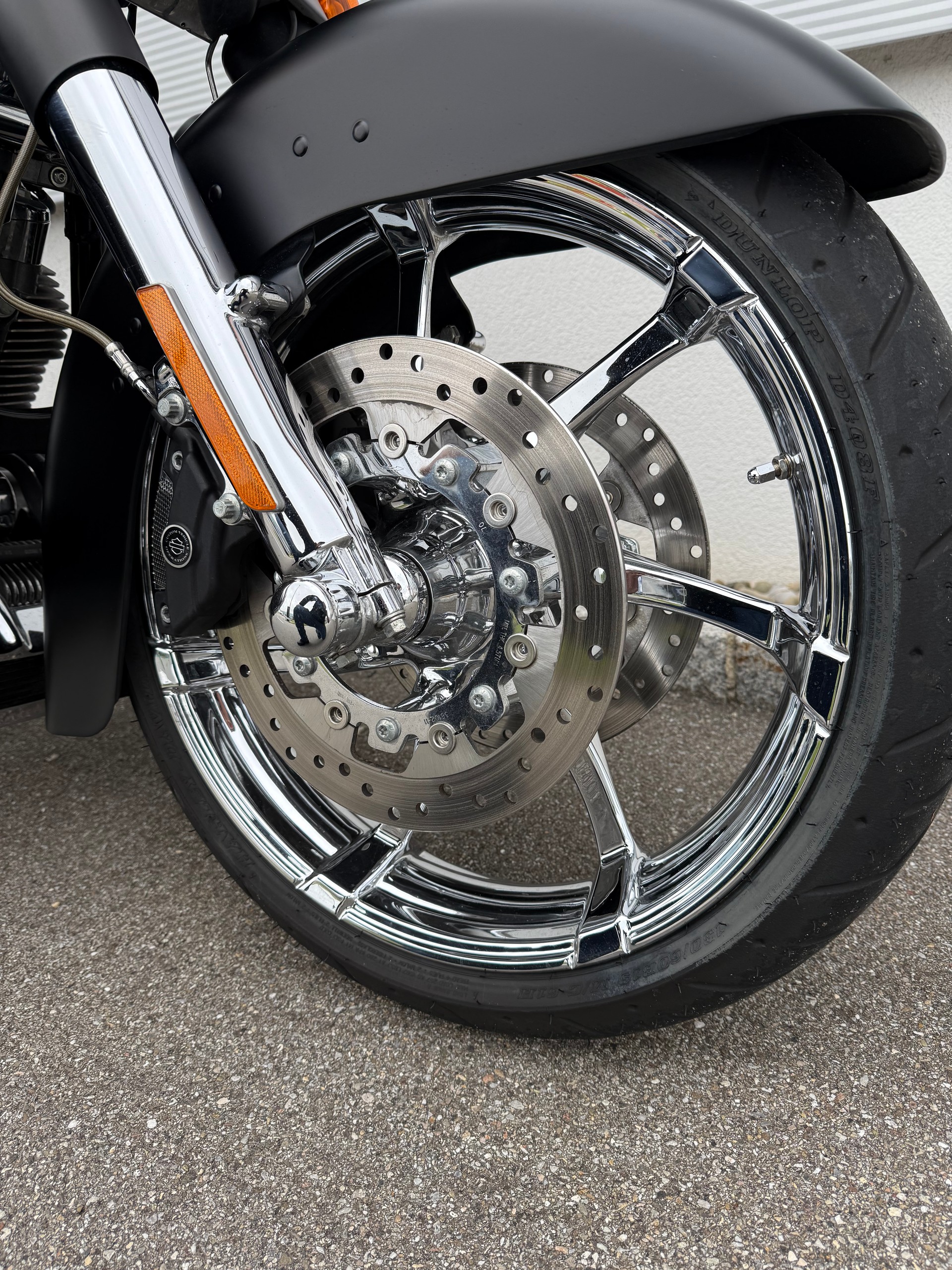 HARLEY-DAVIDSON FLHXSE Street Glide ABS CVO-image-3
