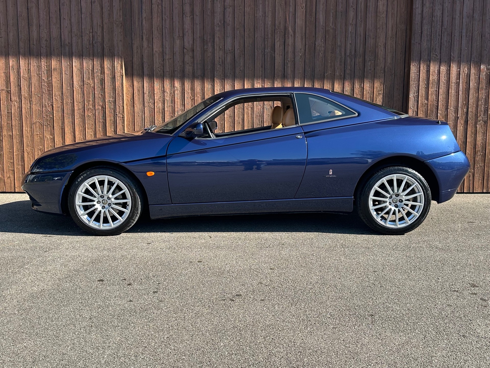 ALFA ROMEO GTV 2.0 V6 TB-image-4