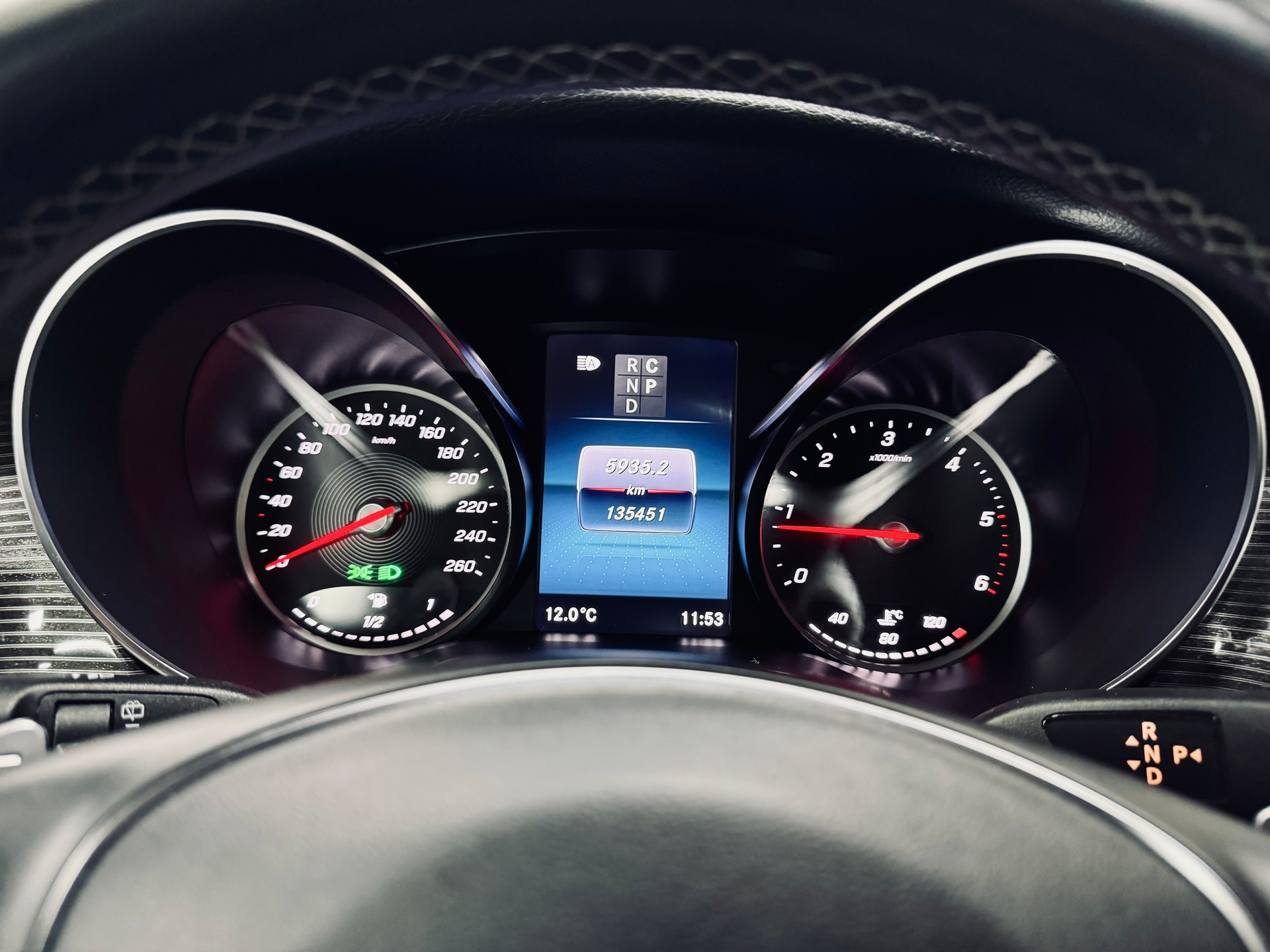 MERCEDES-BENZ V 300 d lang Avantgarde 4Matic 9G-Tronic-image-15
