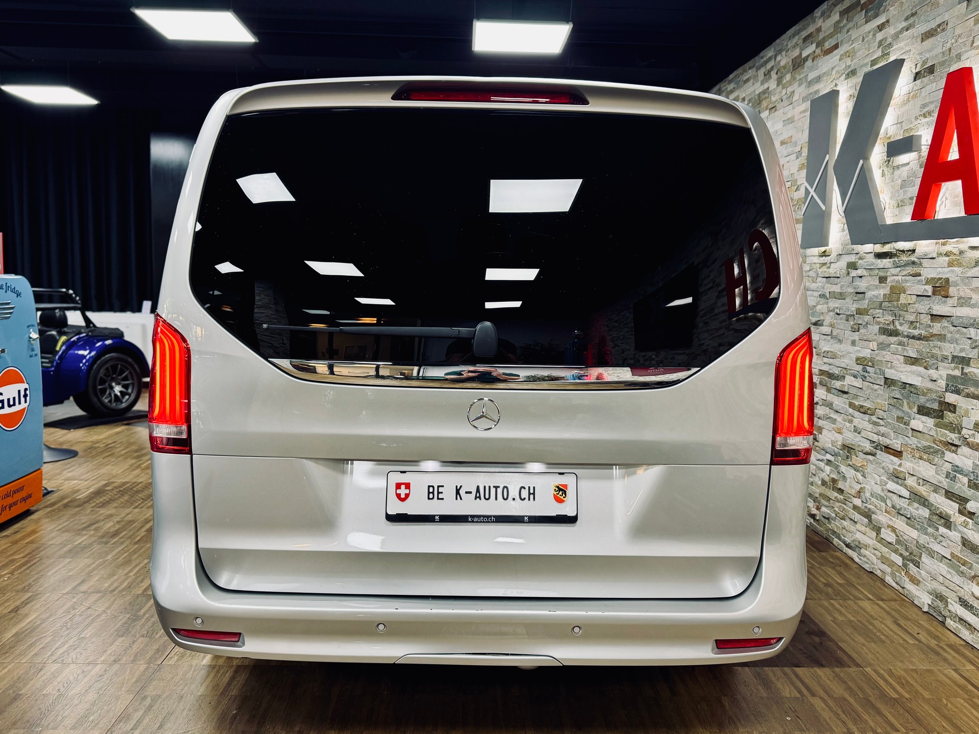 MERCEDES-BENZ V 300 d lang Avantgarde 4Matic 9G-Tronic-showroom-element-2
