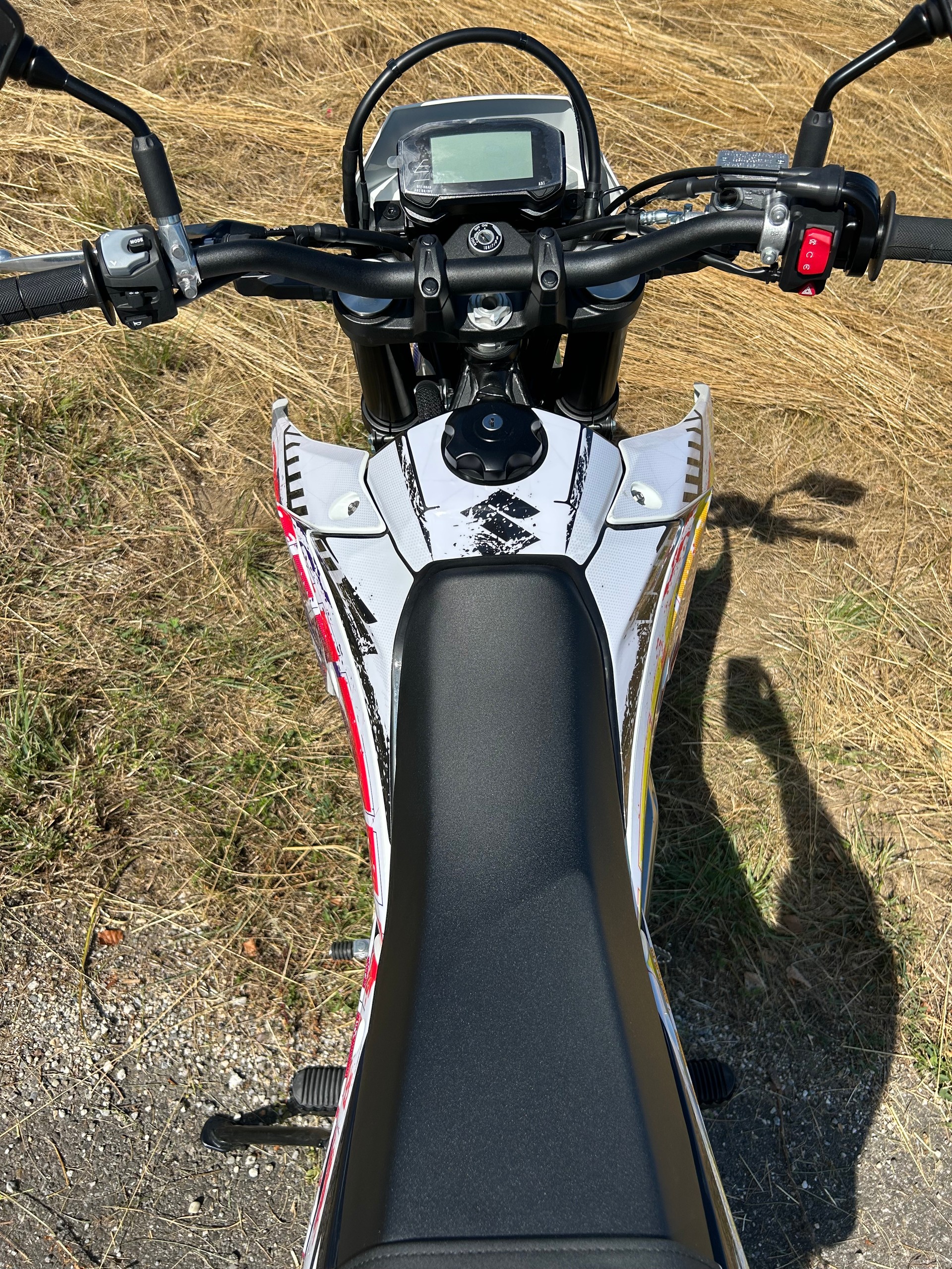 SUZUKI DR-Z 400-image-9