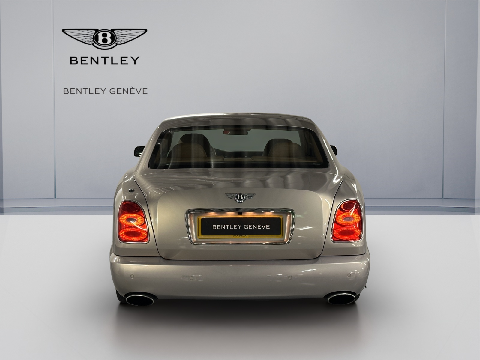BENTLEY Brooklands-image-4