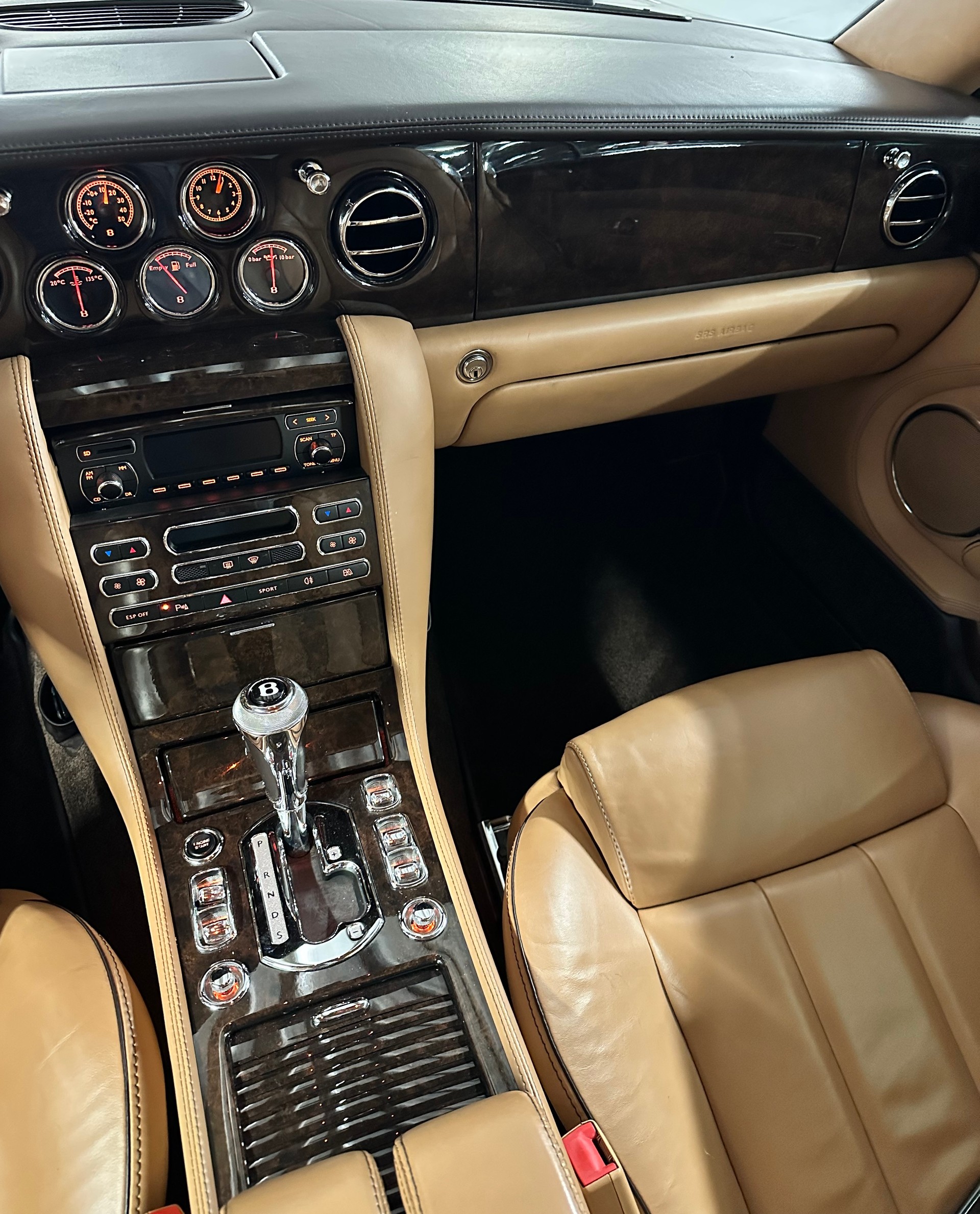 BENTLEY Brooklands-image-14