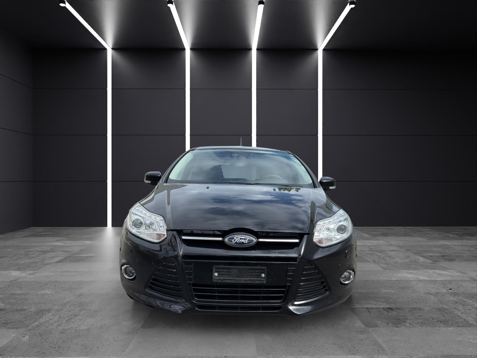 FORD Focus 1.6i EcoB SCTi 182 Titanium-image-8