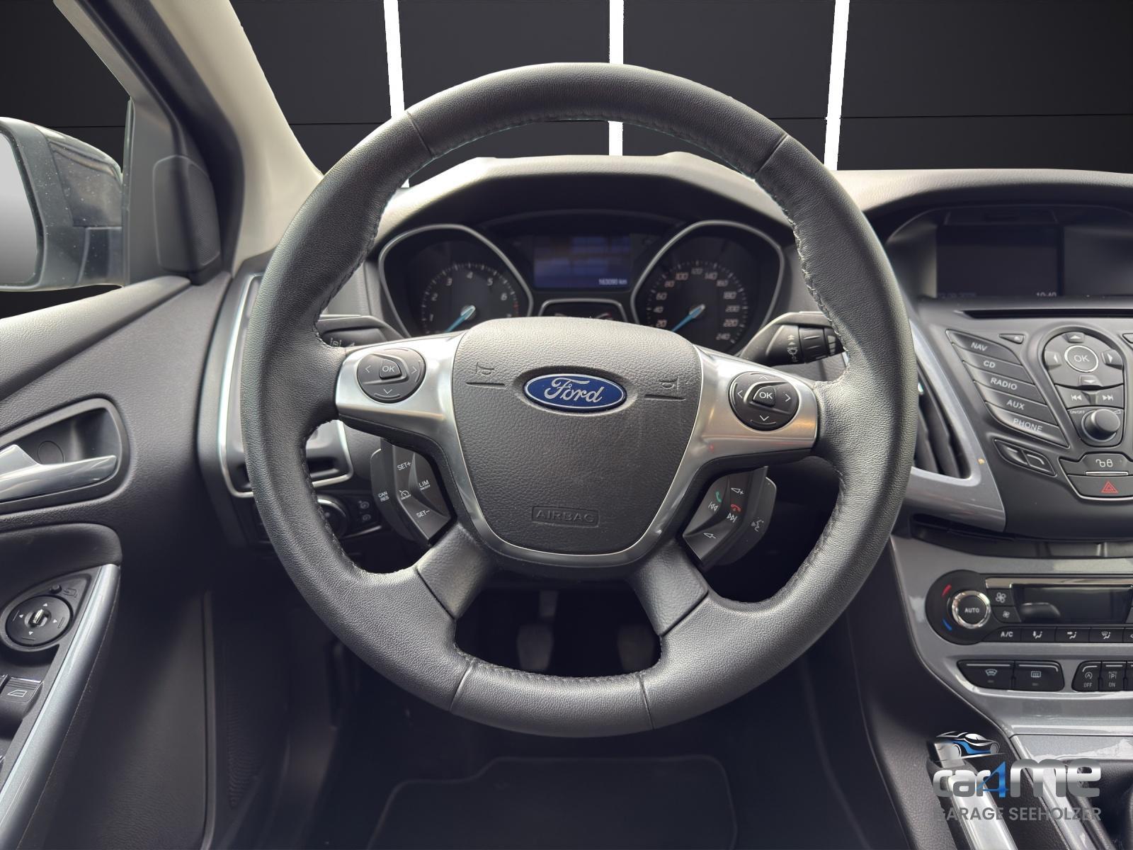 FORD Focus 1.6i EcoB SCTi 182 Titanium-image-12