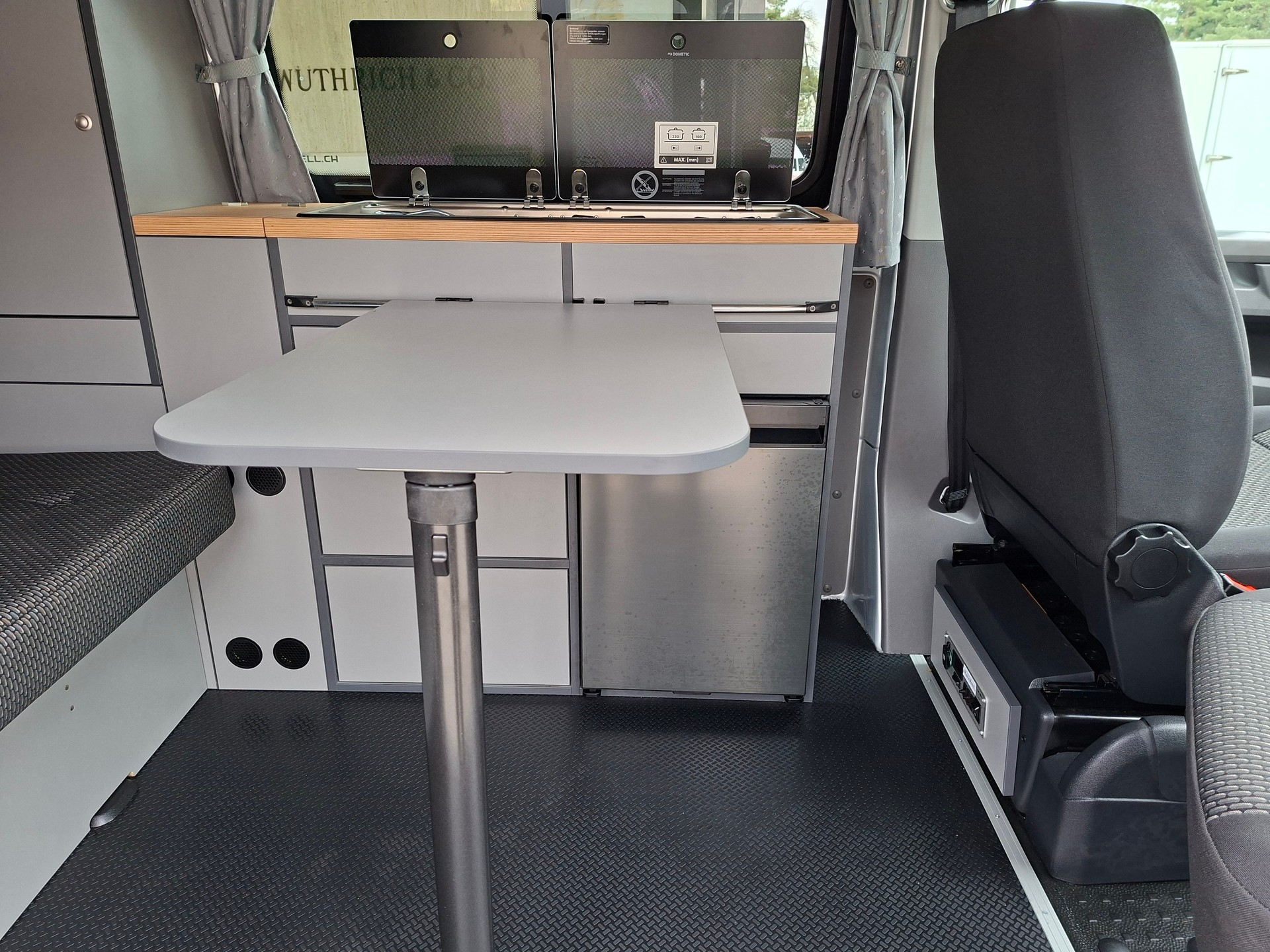 VW T6.1 2.0 TDI MareMonti COMFORT Camper 5Sitze-image-7