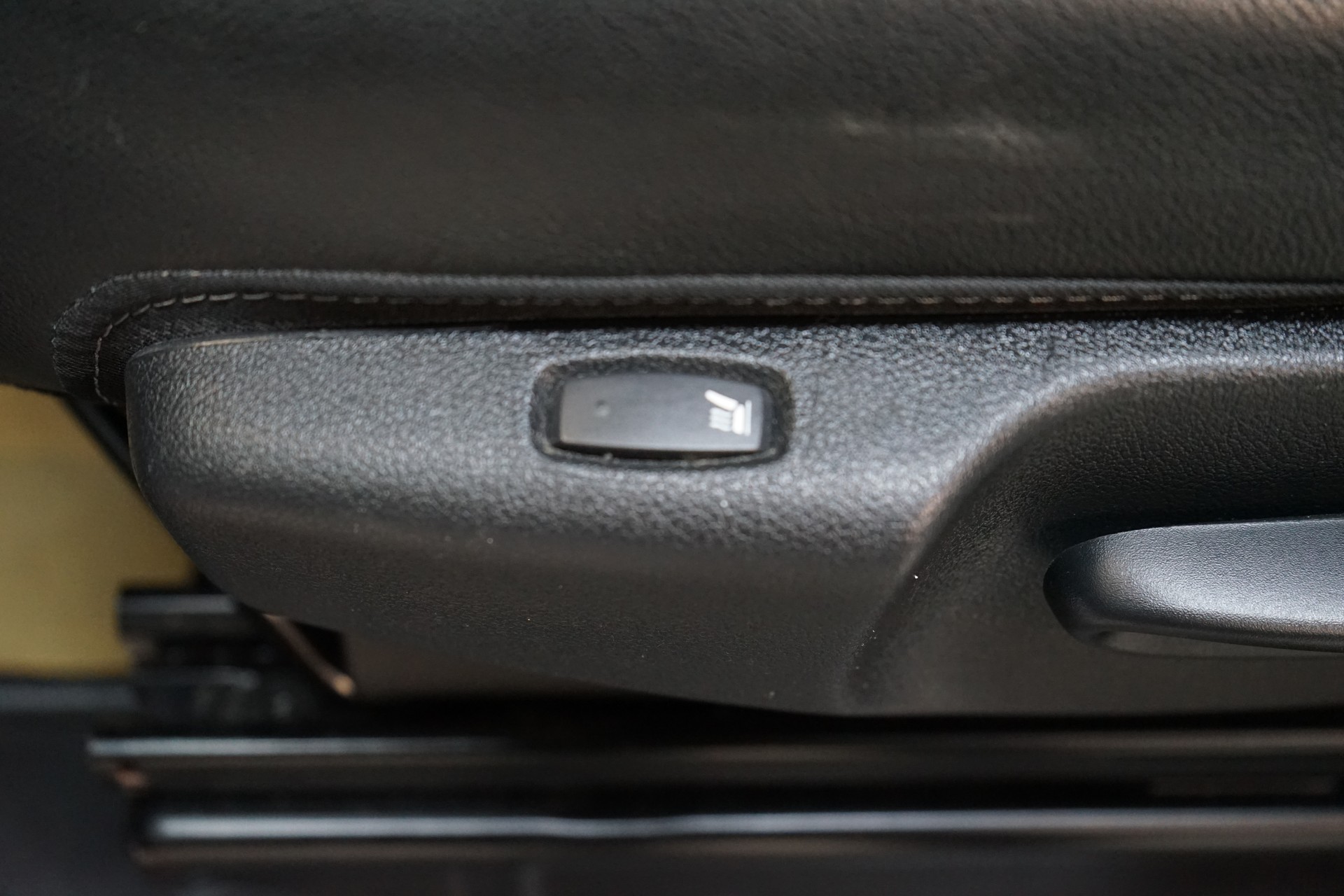 RENAULT Trafic Blue dCi 170 Grand Spaceclass Pack Signature EDC-image-22