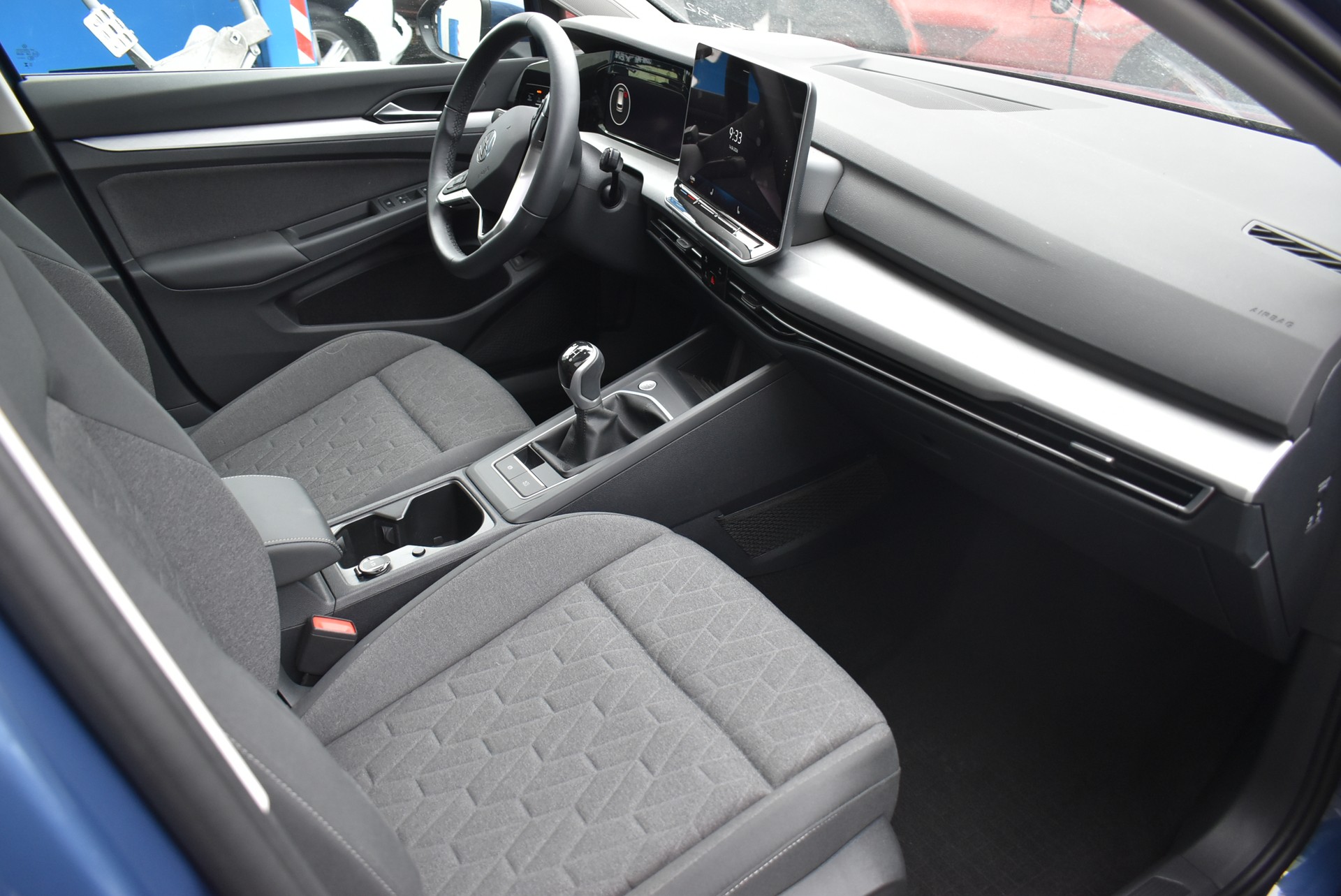VW Golf Variant 2.0 TDI Life-image-4