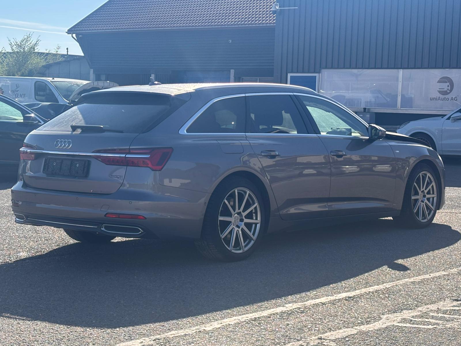 AUDI A6 Avant 50 TDI Sport quattro tiptronic-image-4