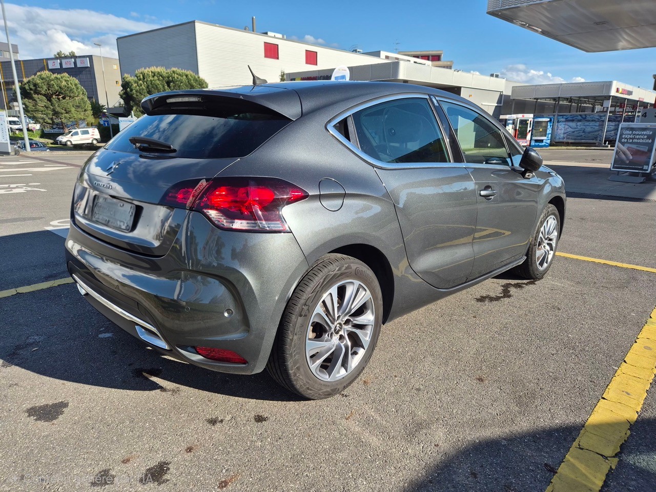 DS AUTOMOBILES DS4 1.6 e-HDi So Chic EGS-image-7