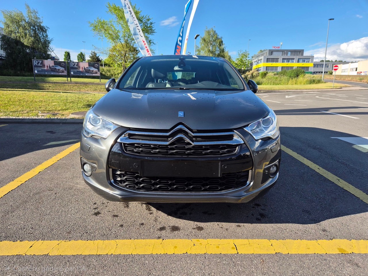 DS AUTOMOBILES DS4 1.6 e-HDi So Chic EGS-image-10