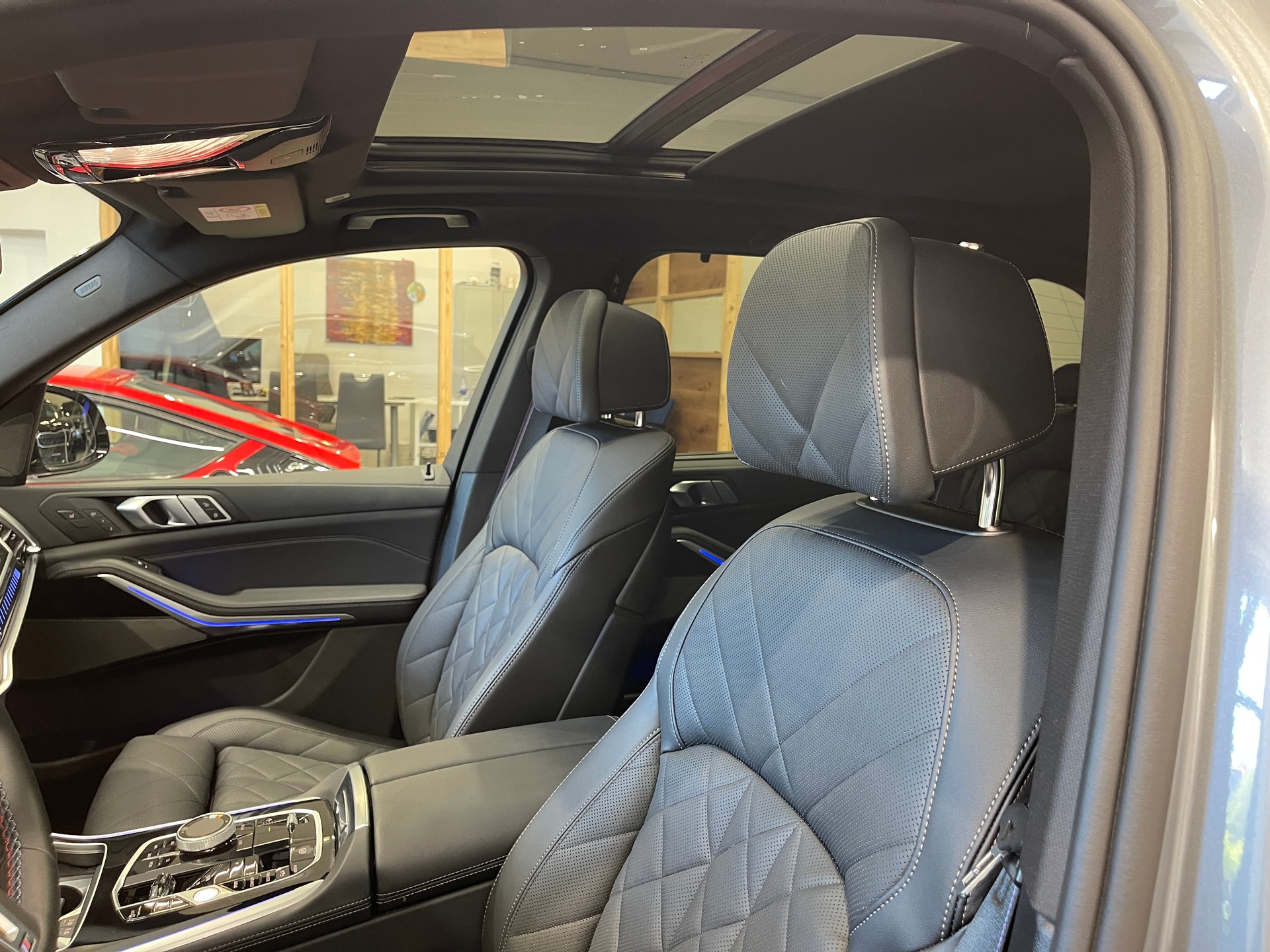 BMW X5 xDrive 48V M60i M Sport Pro Steptronic-image-7