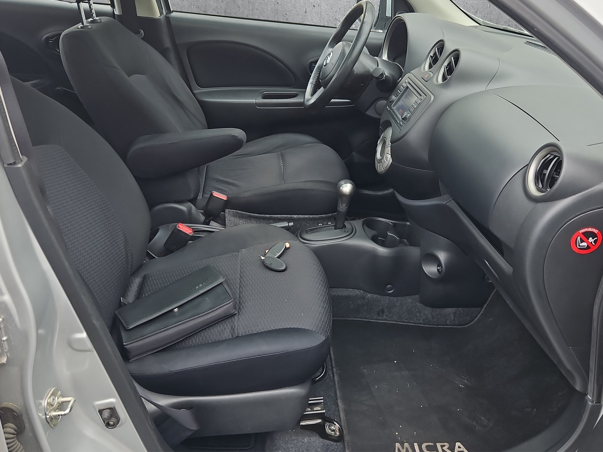 NISSAN Micra 1.2 DIG-S tekna CVT-image-8