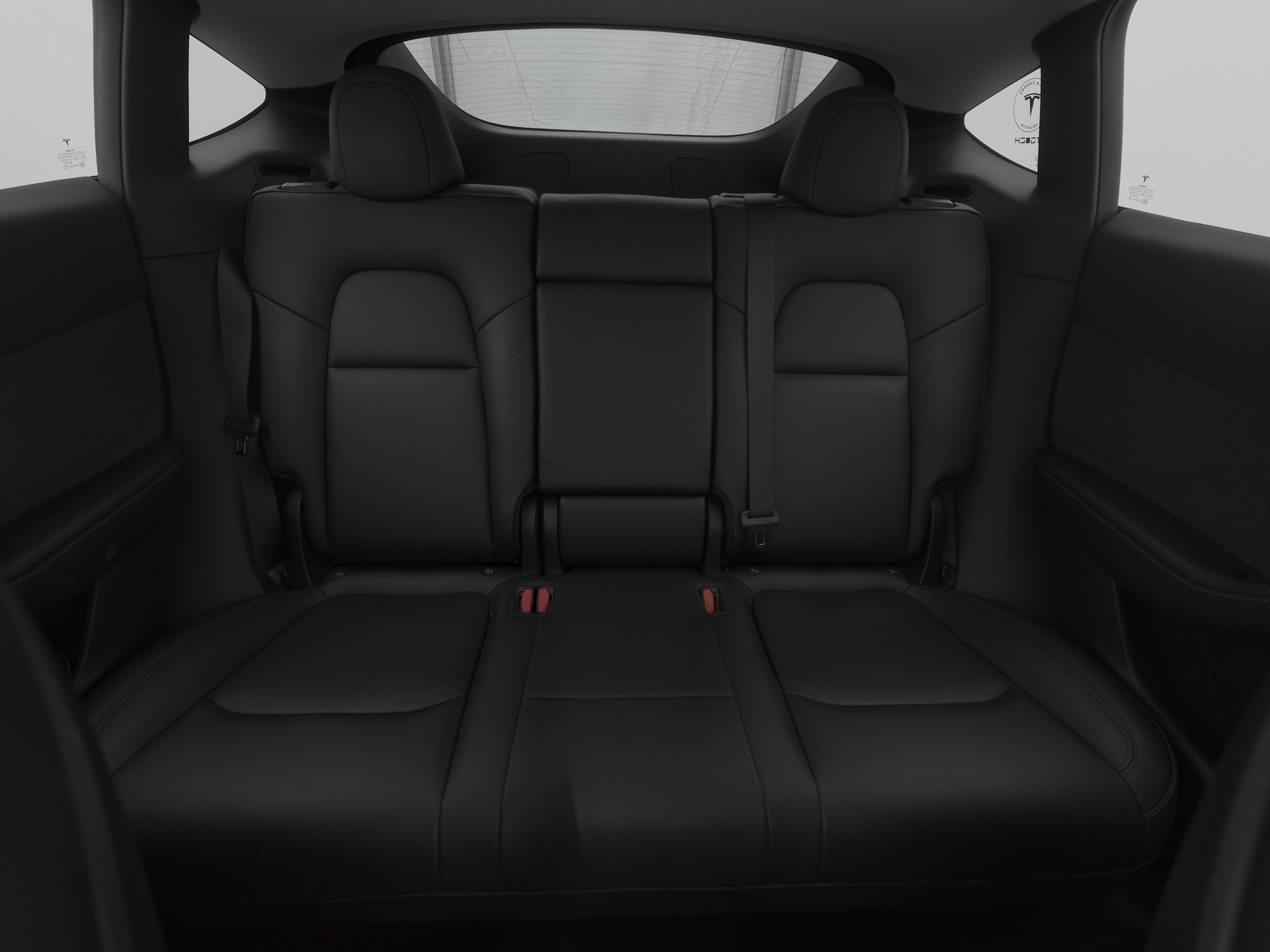 TESLA Model Y Rear-Wheel Drive-image-7
