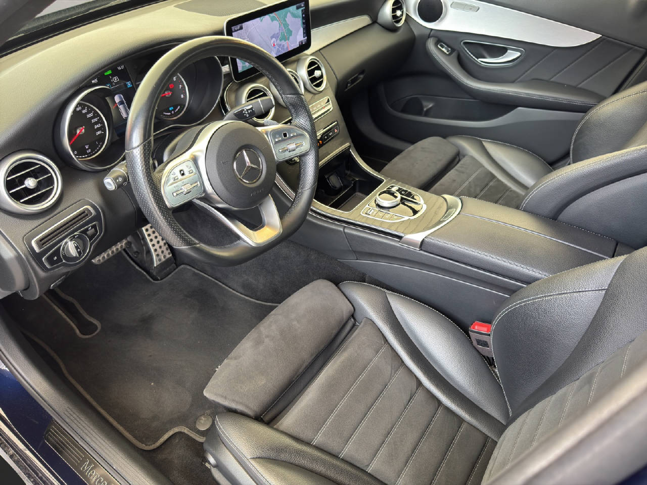 MERCEDES-BENZ C 200 AMG Line Kombi 184PS-image-9