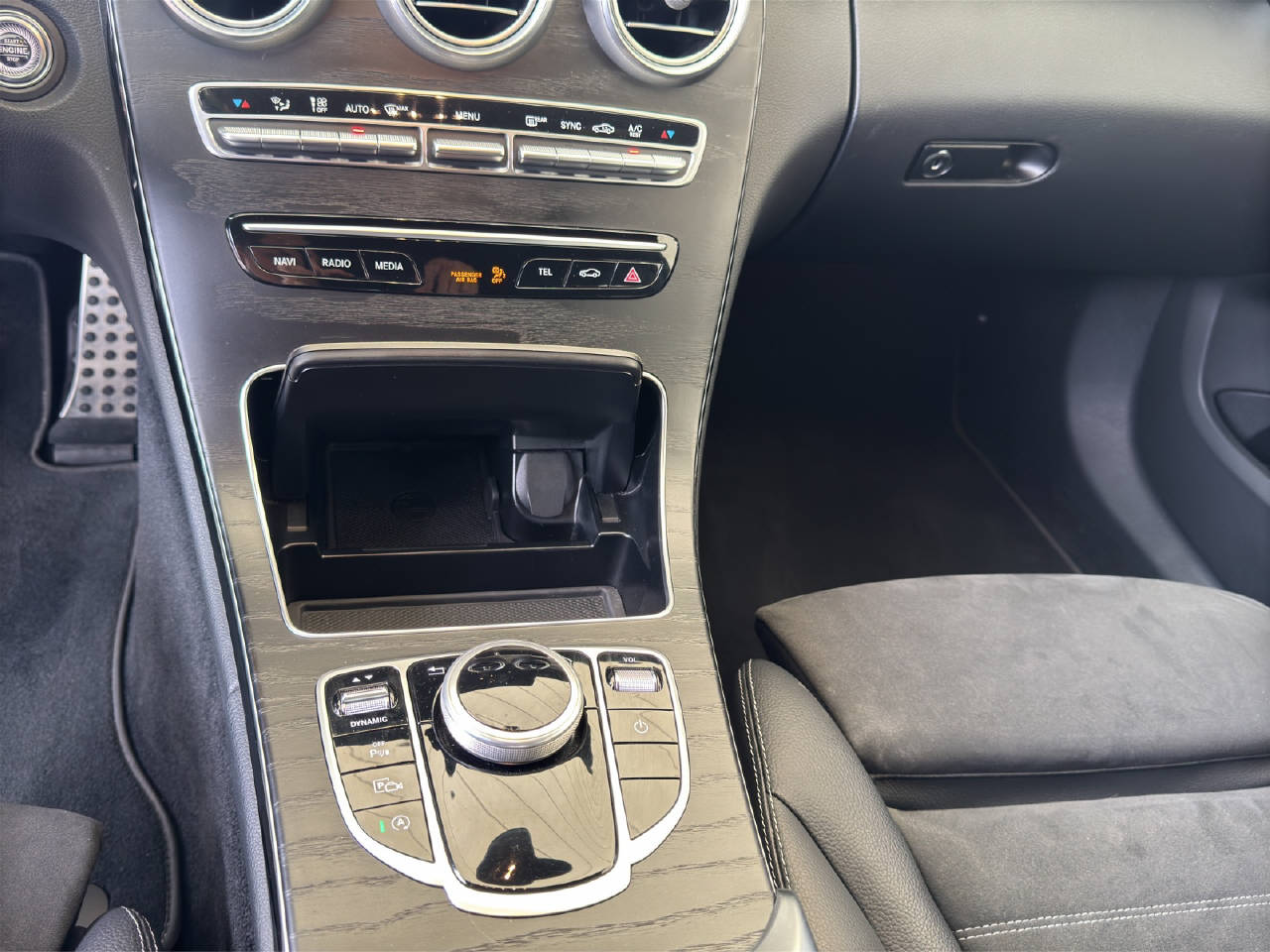 MERCEDES-BENZ C 200 AMG Line Kombi 184PS-image-14