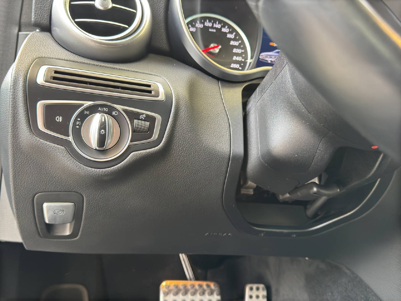MERCEDES-BENZ C 200 AMG Line Kombi 184PS-image-17