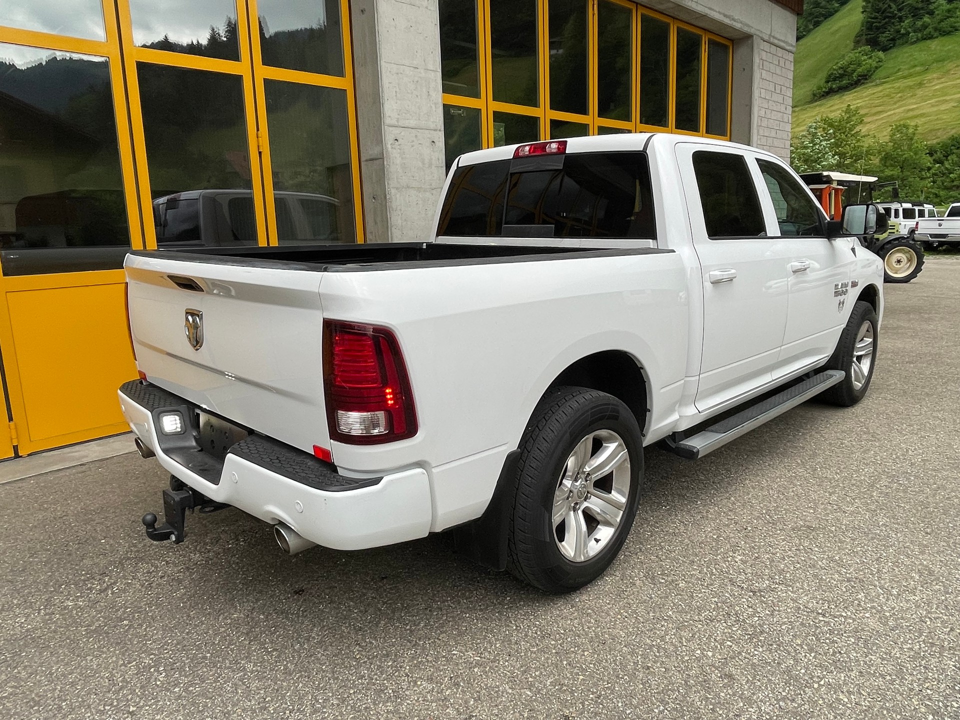 DODGE 1500 5.7 V8 Hemi-image-7