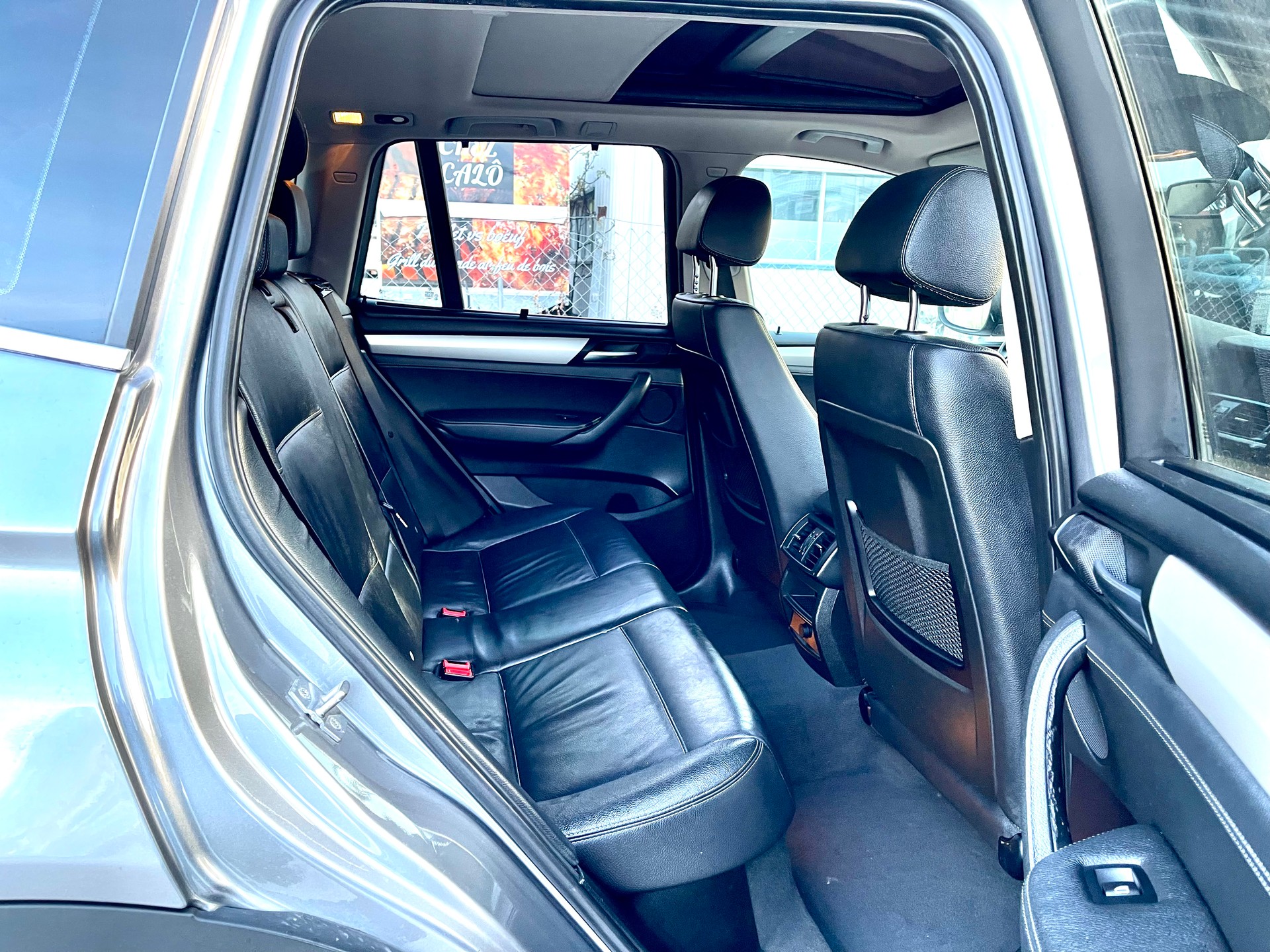 BMW X3 xDrive 35i Steptronic-image-11