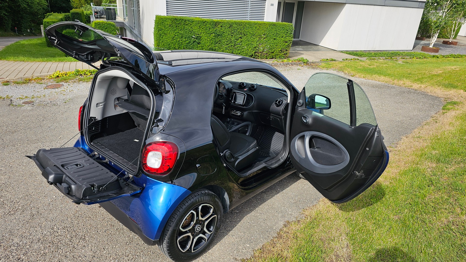 SMART 0.9 Passion twinamic-image-1