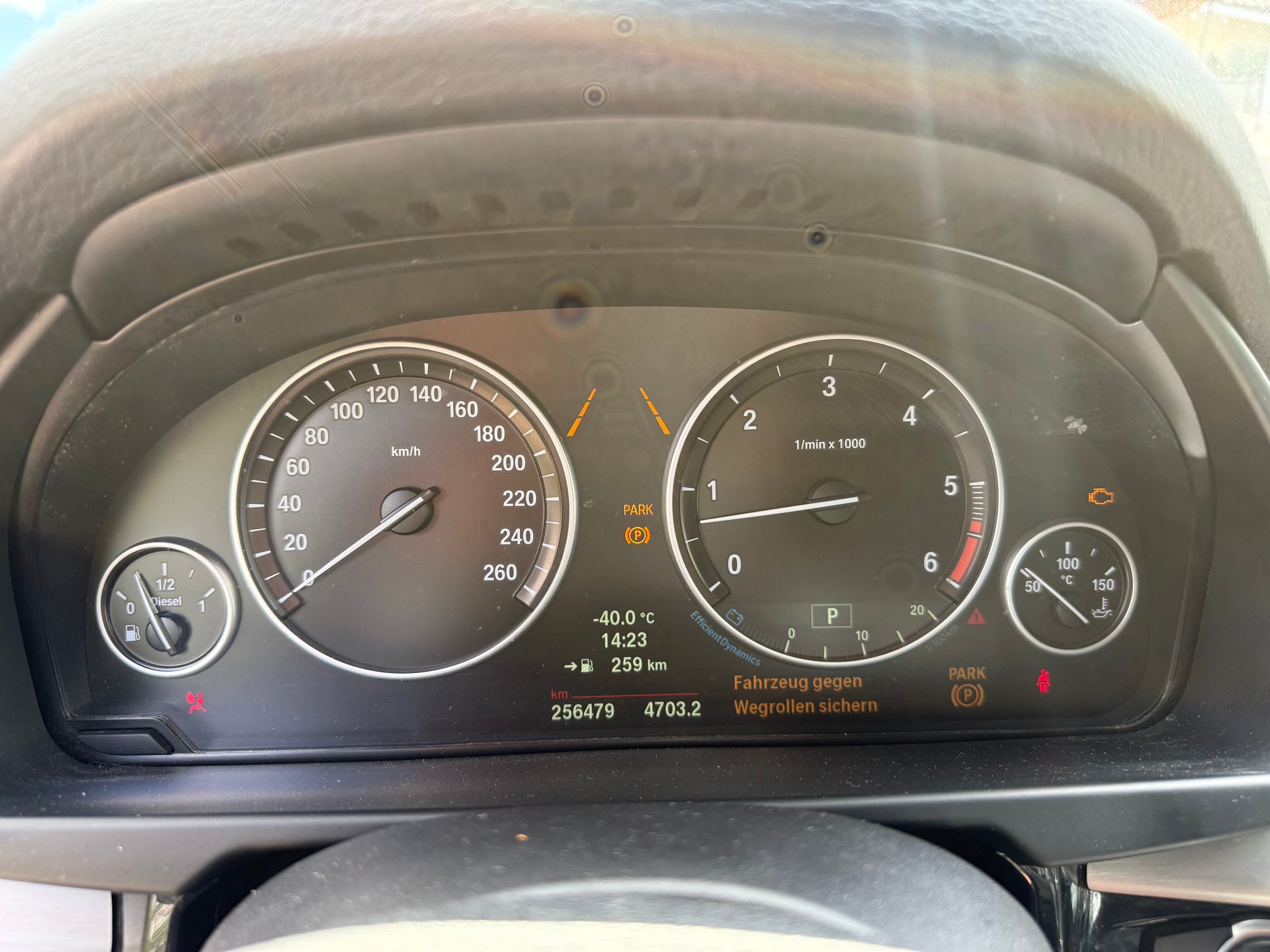 BMW X5 xDrive 40d Steptronic-image-9