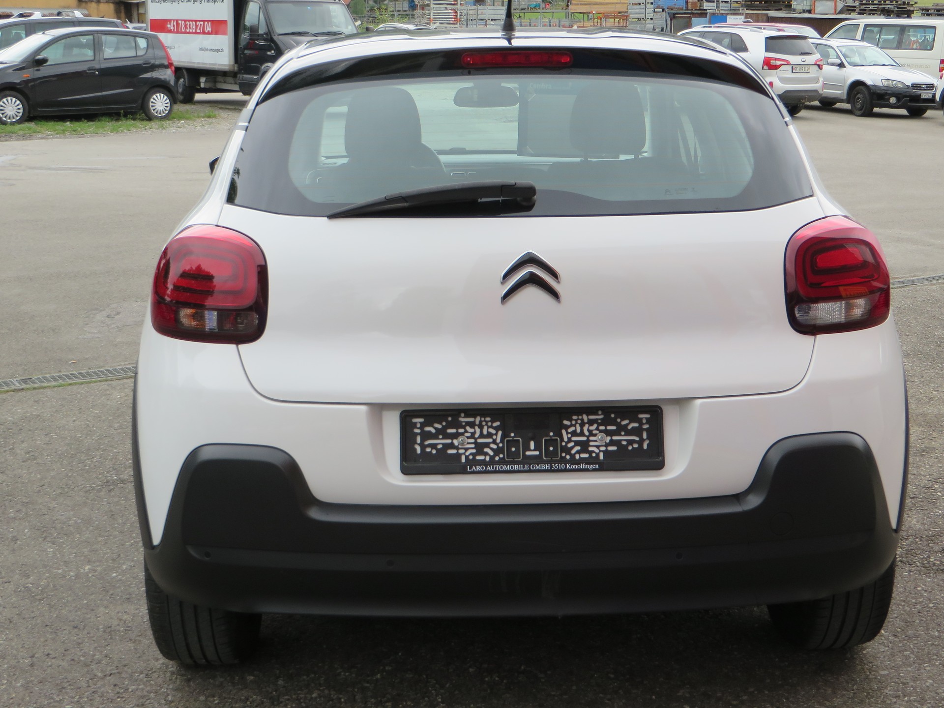 CITROEN C3 1.2i PureTech Shine EAT6-image-4