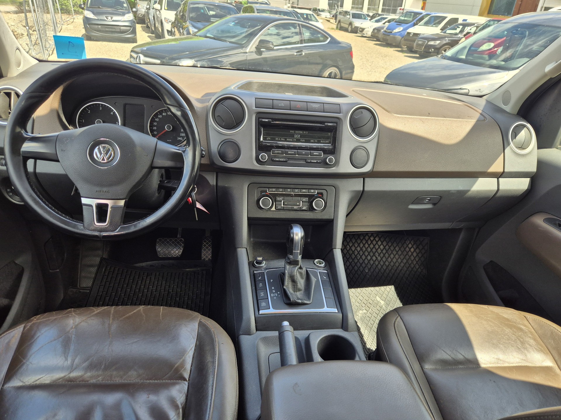 VW Amarok 2.0 BiTDI Startline 4Motion permanent A-image-7