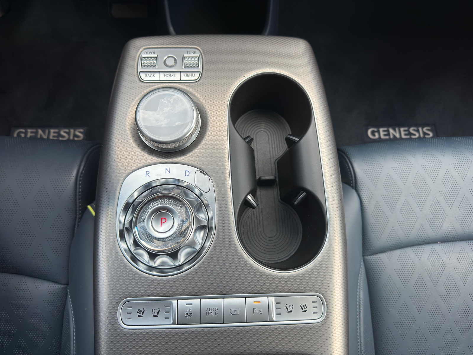 GENESIS GV60 Dual Motor Sport Plus AWD-image-8