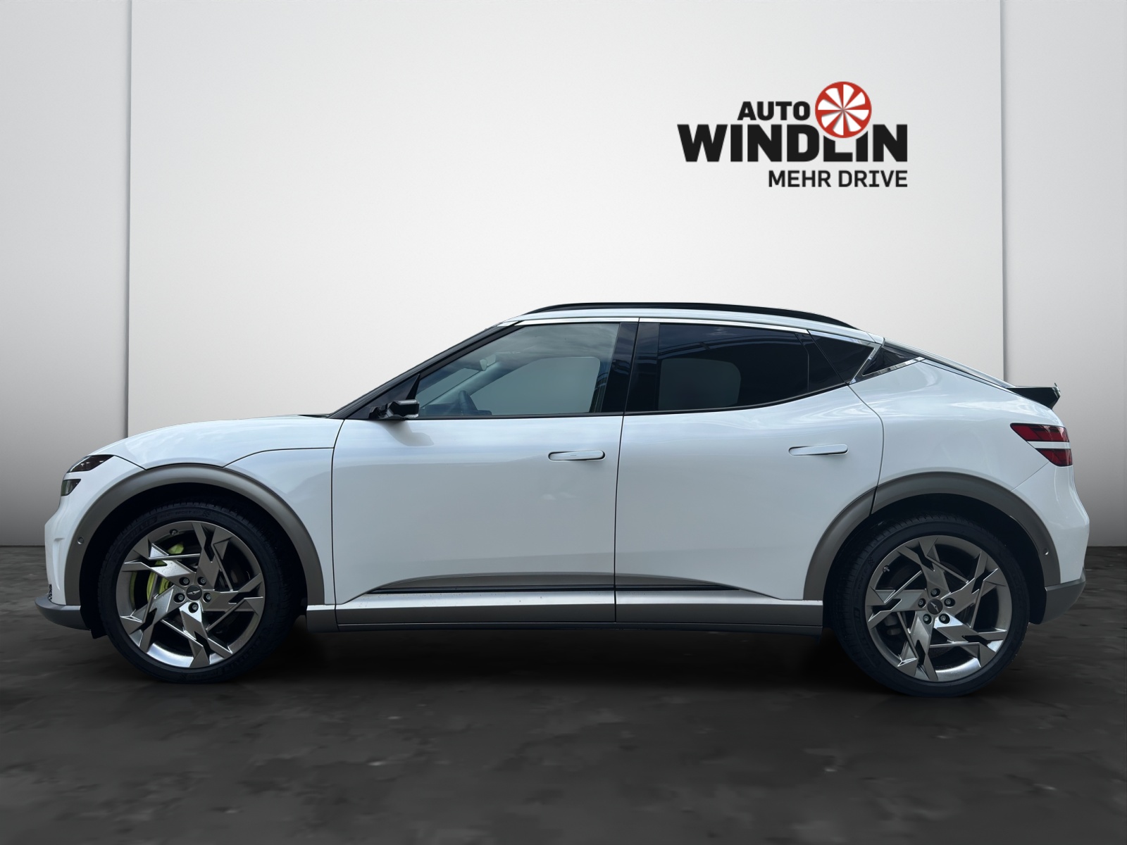 GENESIS GV60 Dual Motor Sport Plus AWD-showroom-element-1