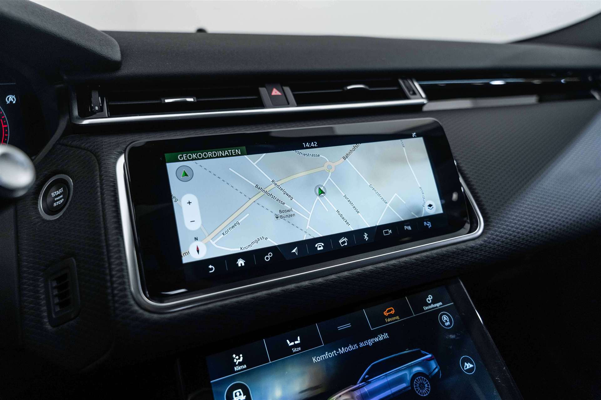 LAND ROVER Range Rover Velar D 300 Automatic-image-21