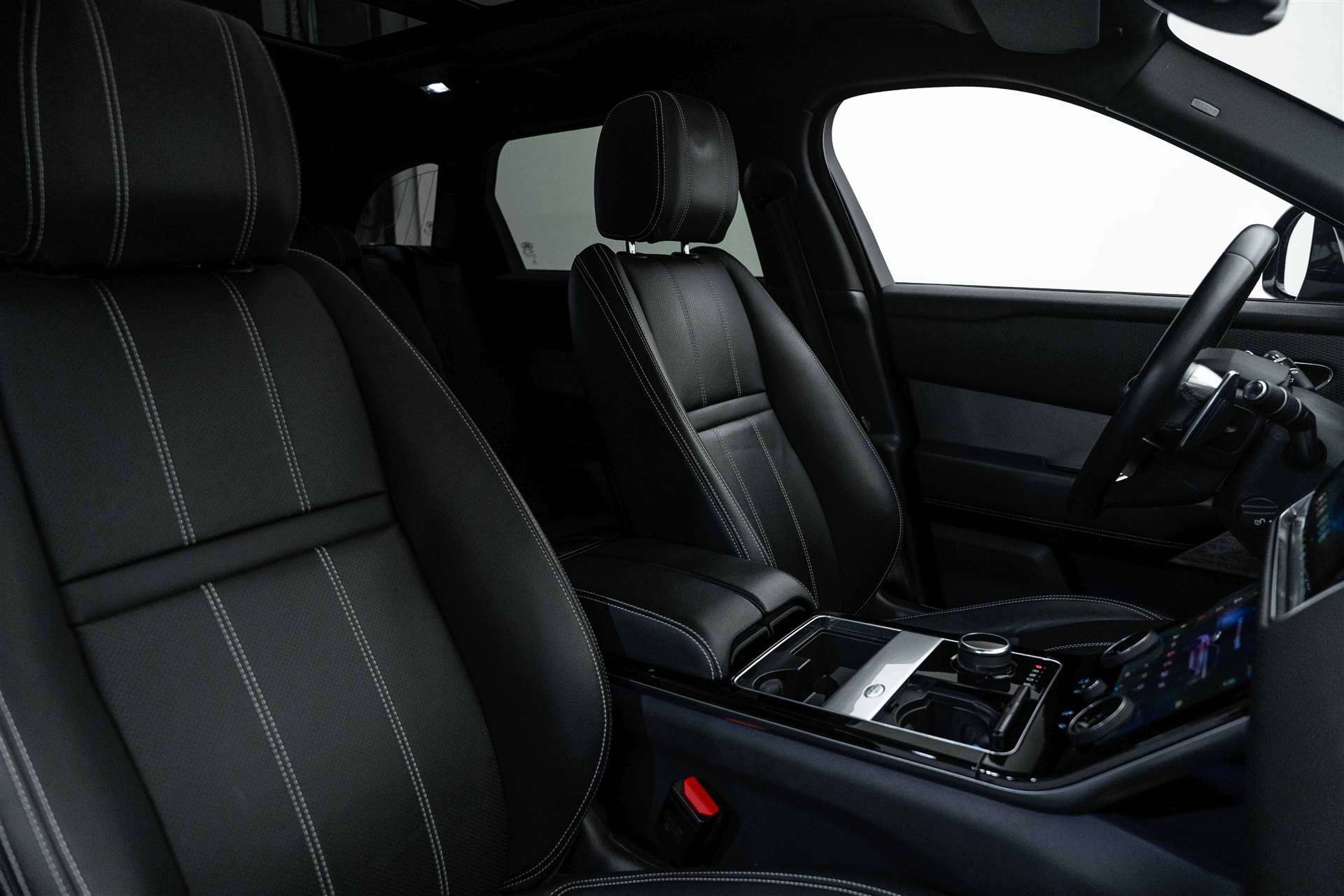 LAND ROVER Range Rover Velar D 300 Automatic-image-11