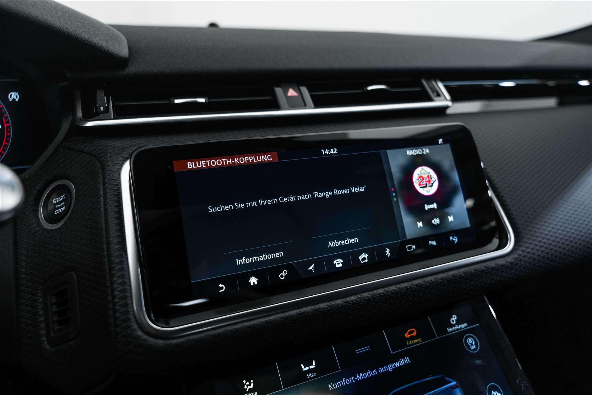 LAND ROVER Range Rover Velar D 300 Automatic-image-22