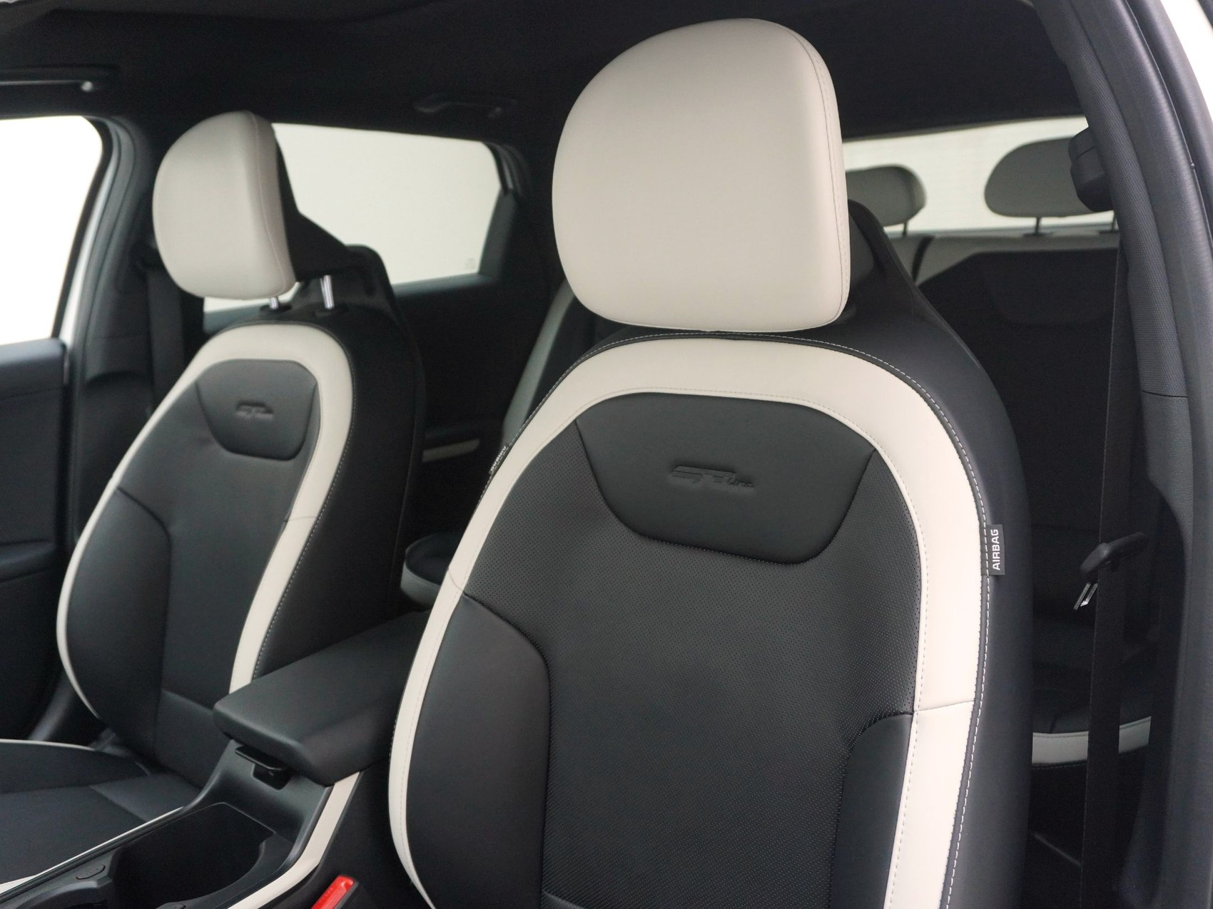 KIA K4 SW 1.6 T-GDi GT-Line-image-4