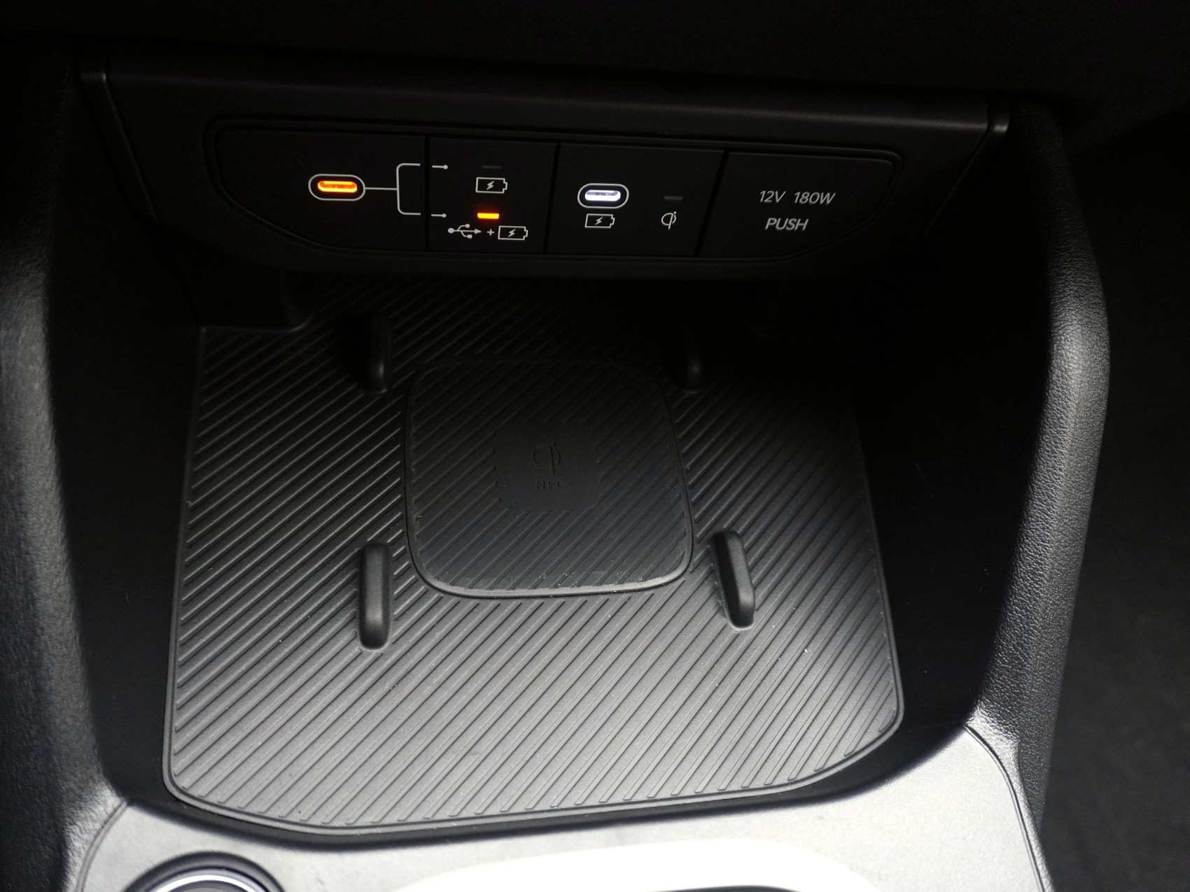 KIA K4 SW 1.6 T-GDi GT-Line-image-22