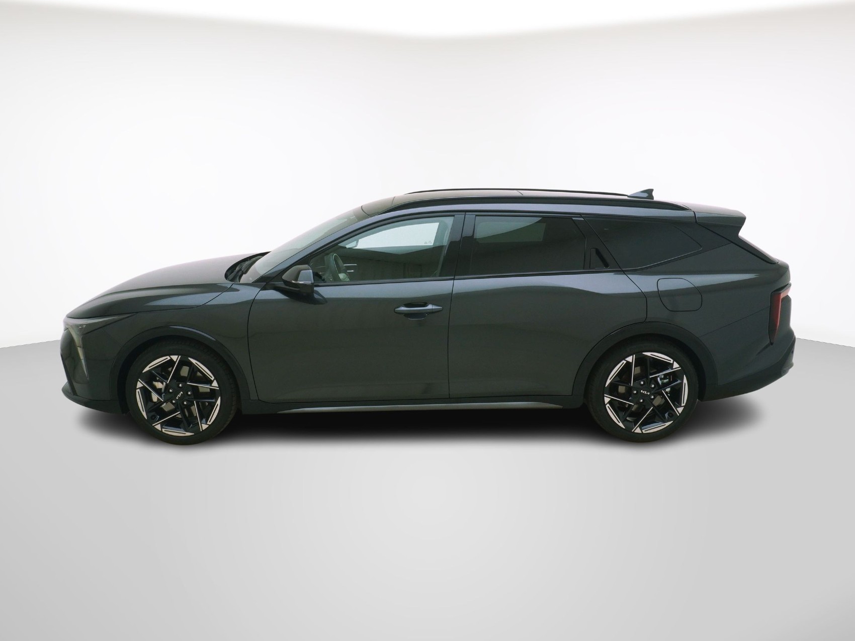 KIA K4 SW 1.6 T-GDi GT-Line-showroom-element-1