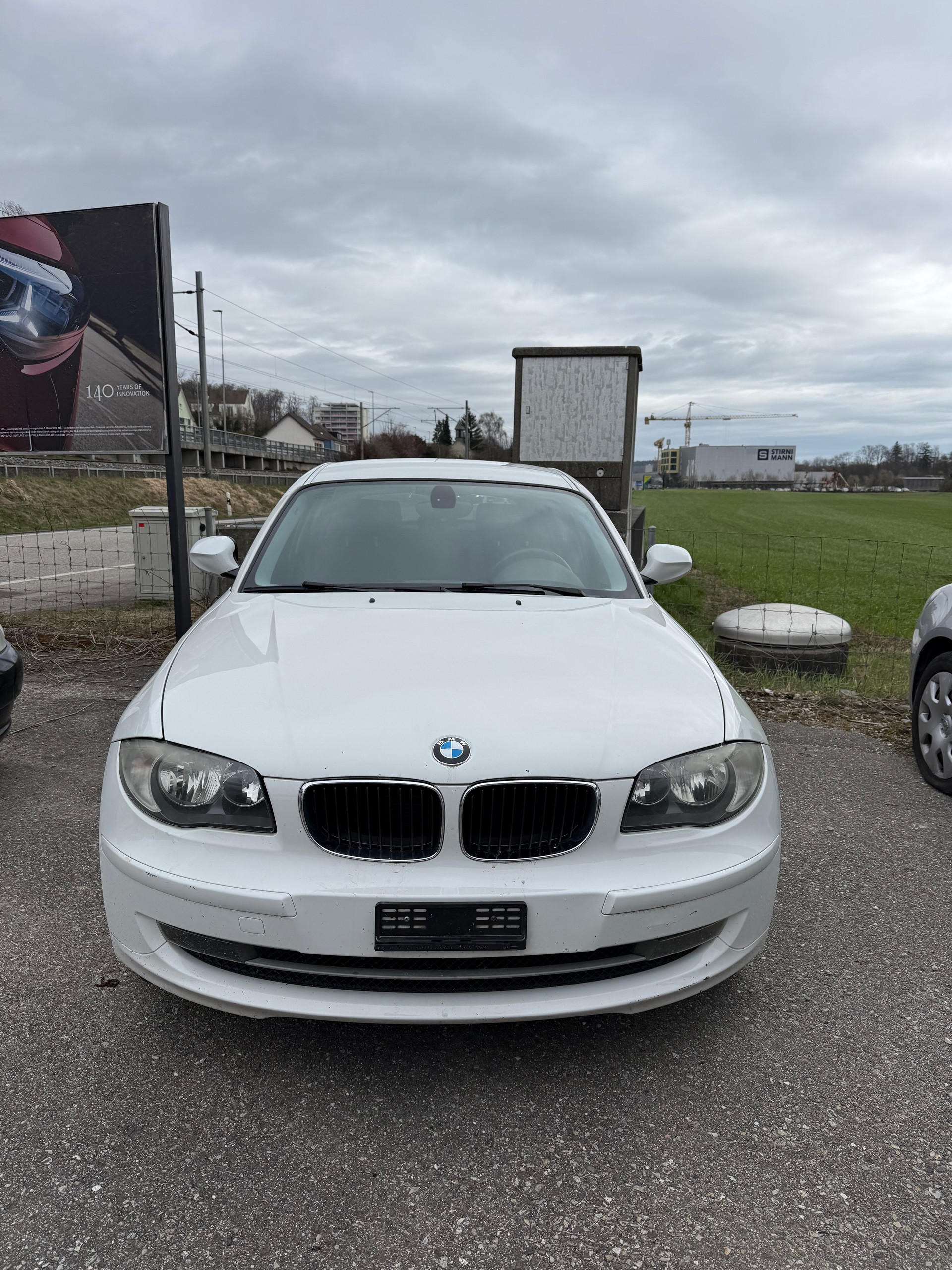 BMW 116i-image-1