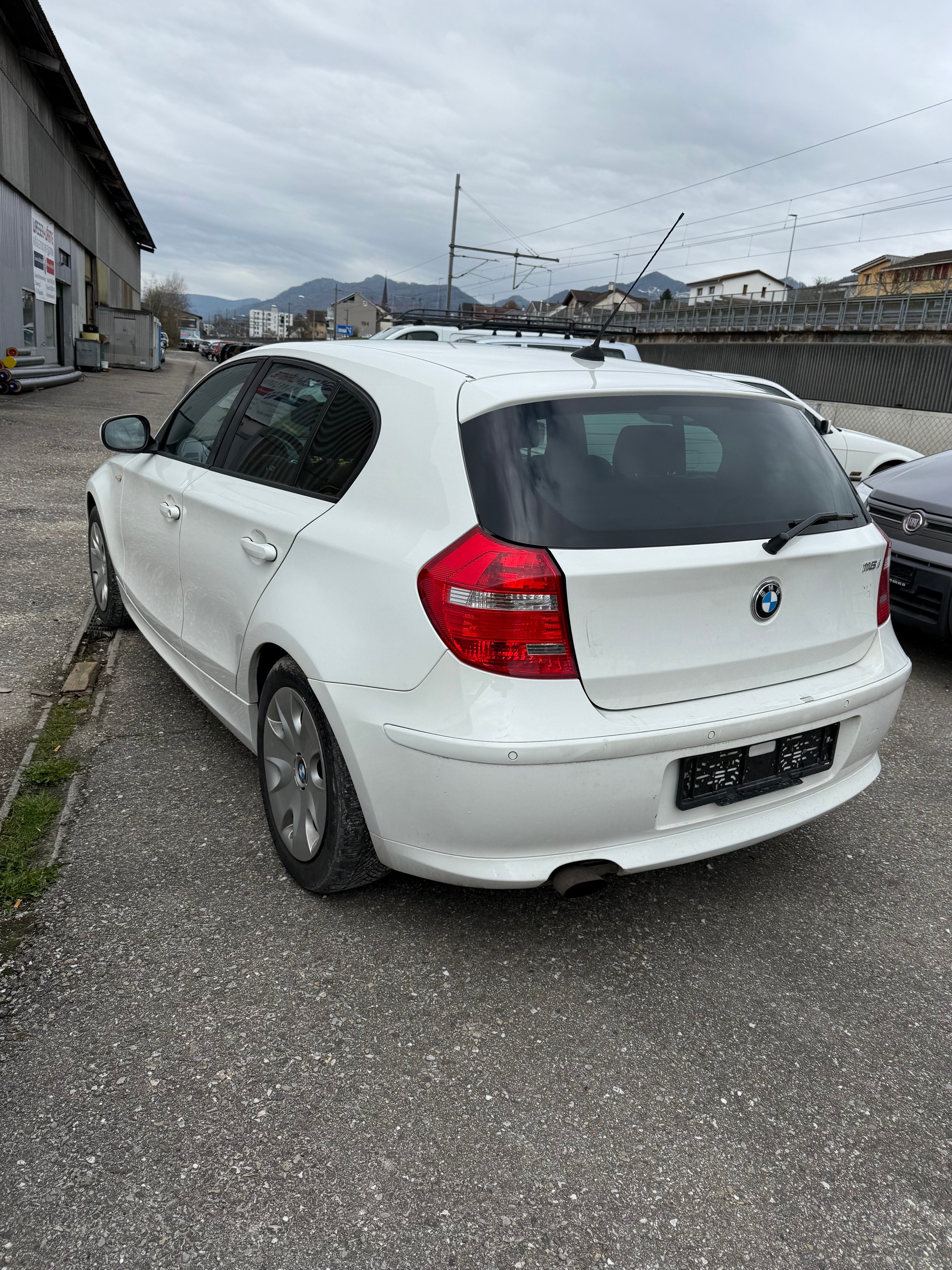 BMW 116i-image-6