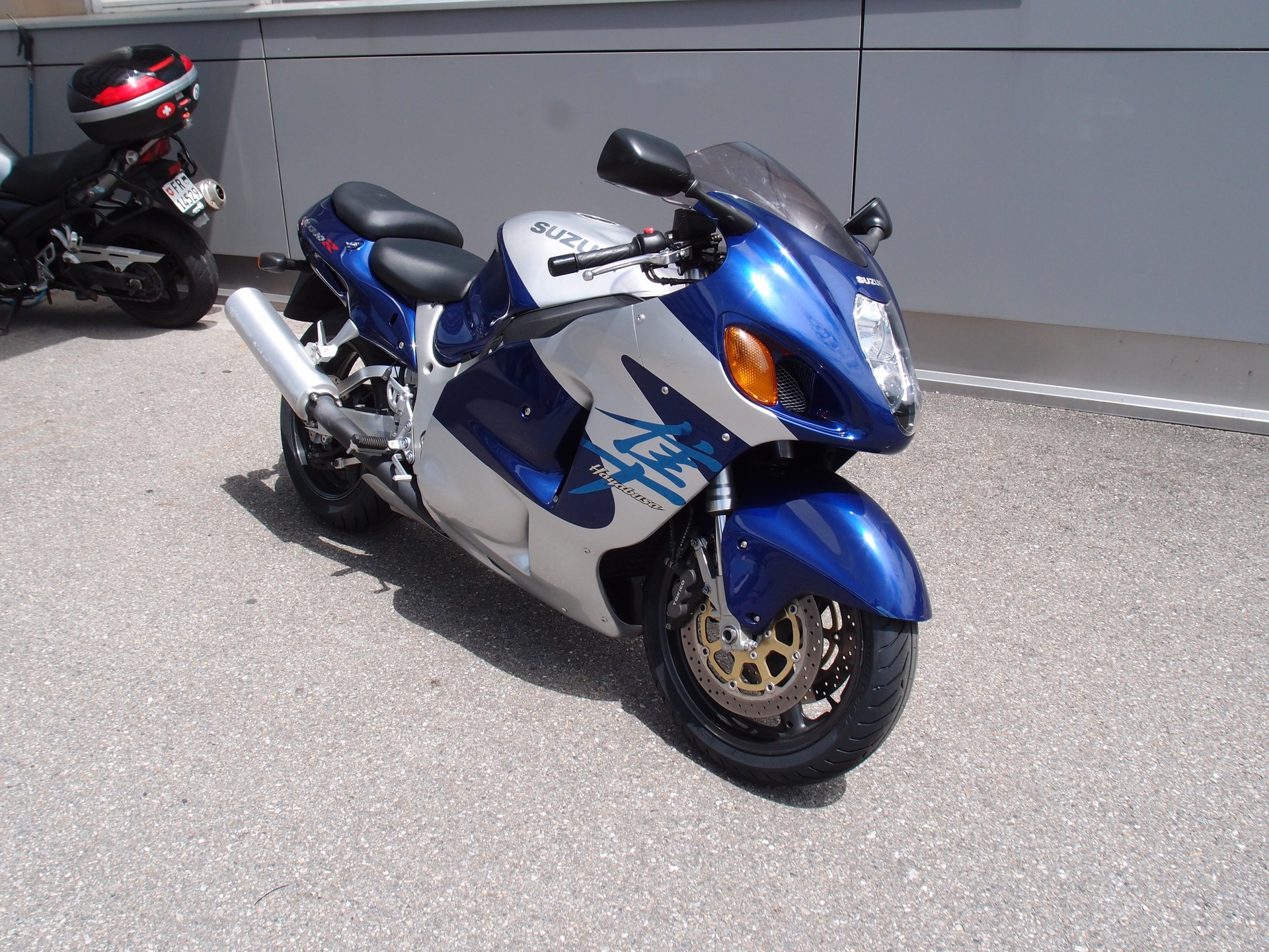 SUZUKI GSX 1300 R I.E. Hayabusa-image-1