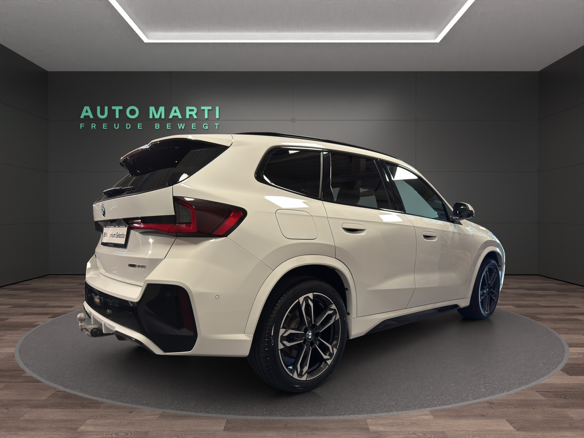 BMW X1 30e xDrive M Sport-image-4