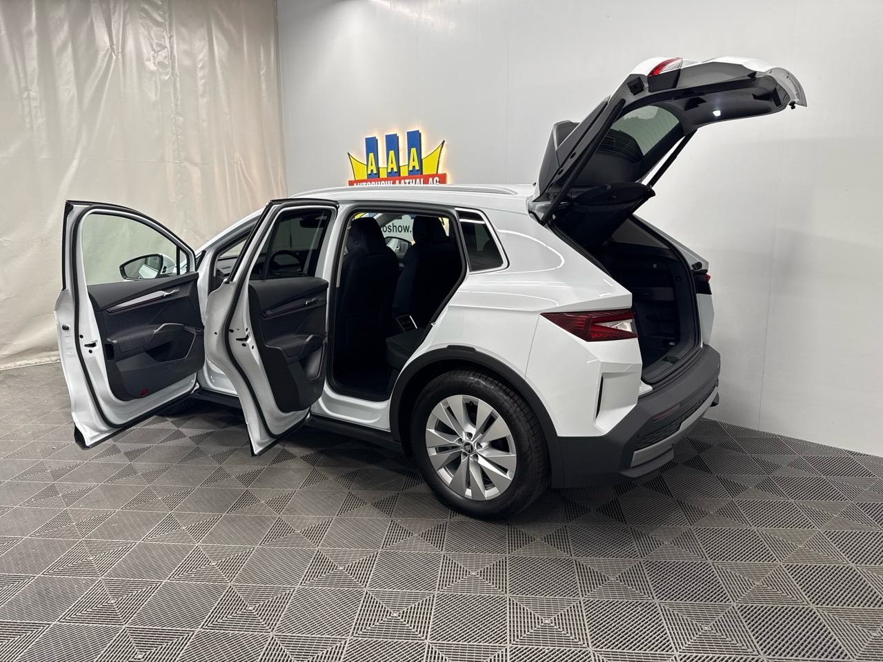 SKODA Elroq 85 Selection-image-13