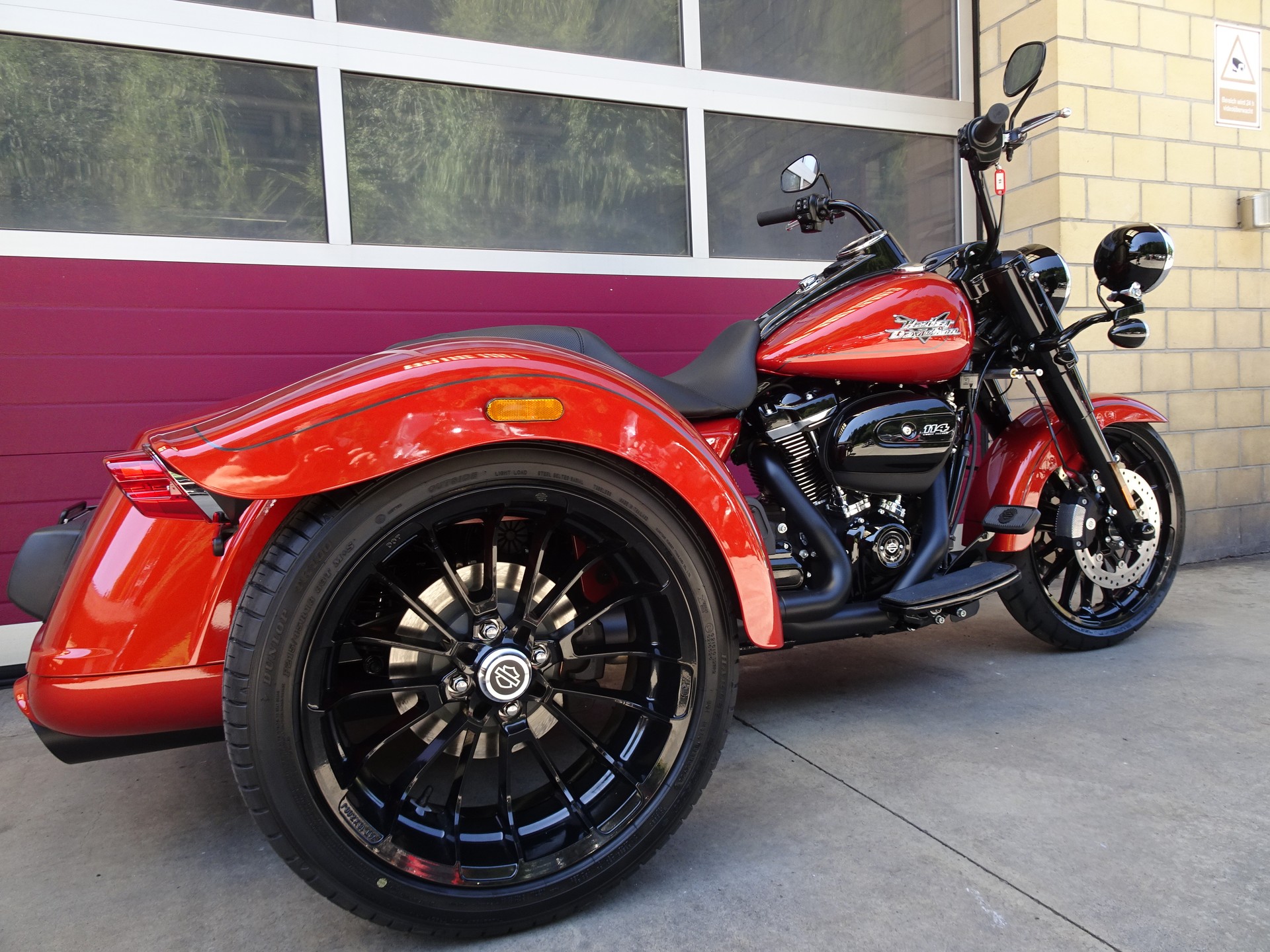 HARLEY-DAVIDSON FLRT Freewheeler-image-8