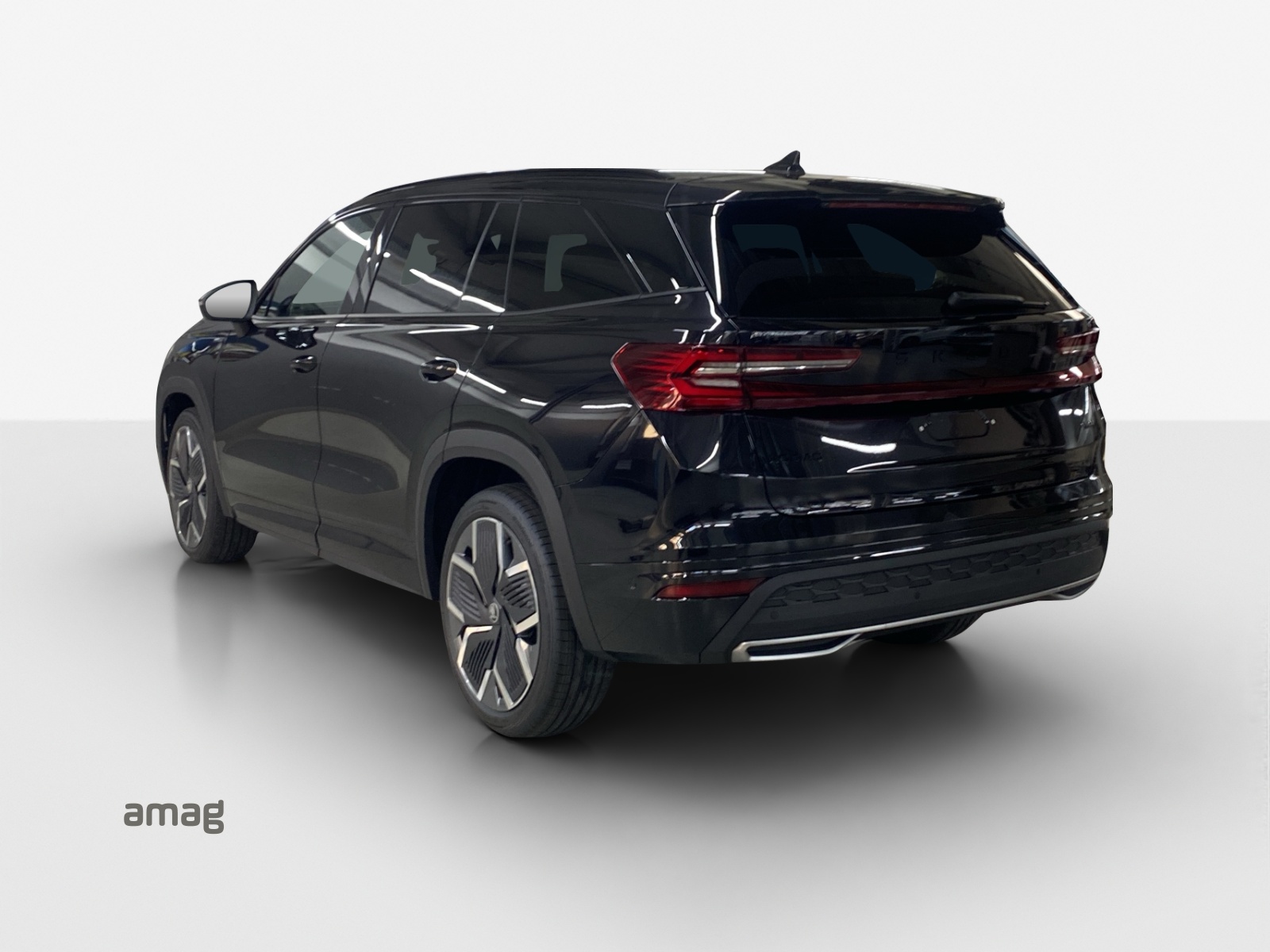 SKODA Kodiaq 2.0 TSI Sportline 4x4-showroom-element-2