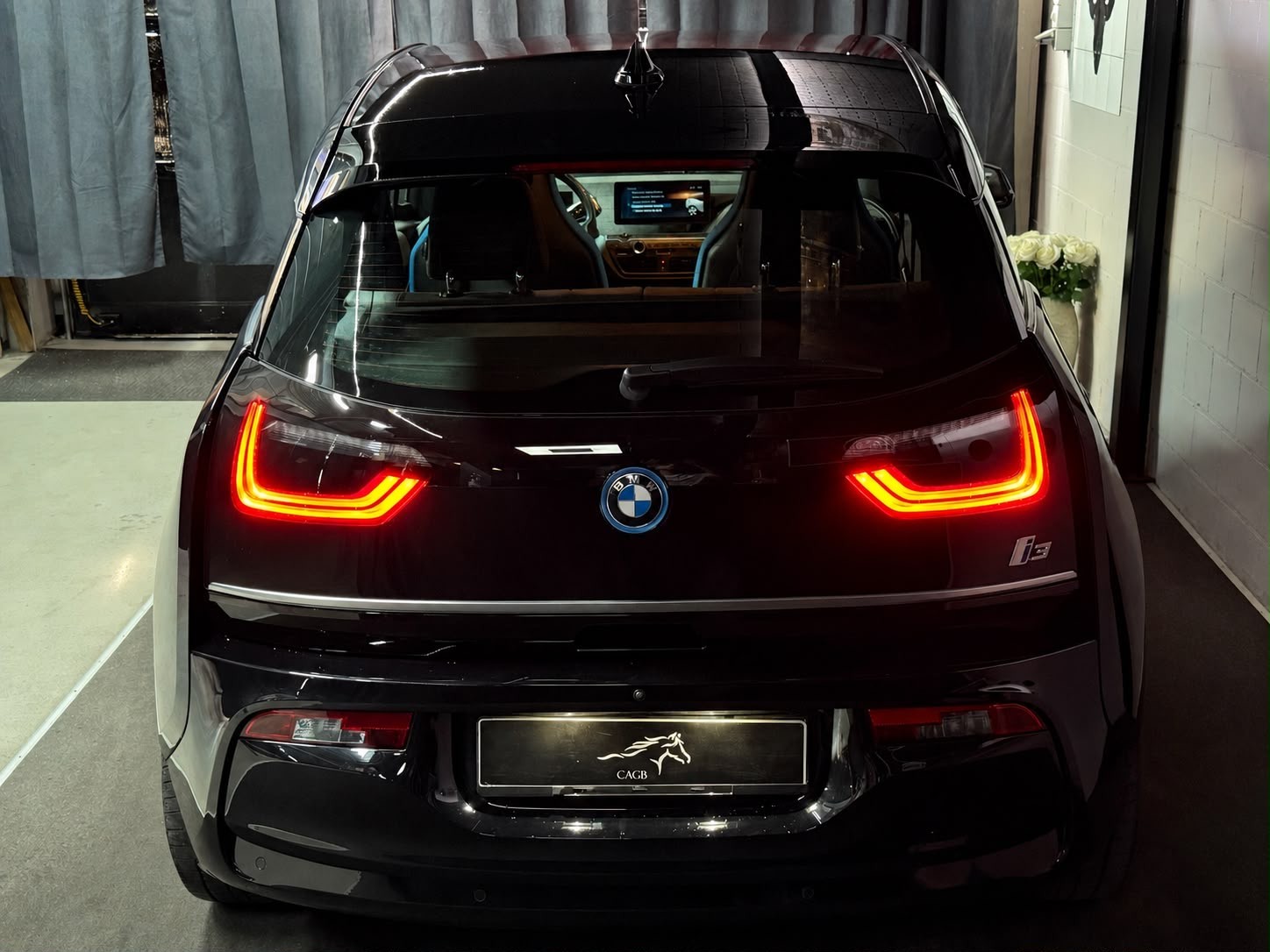 BMW i3 (120Ah)-showroom-element-3